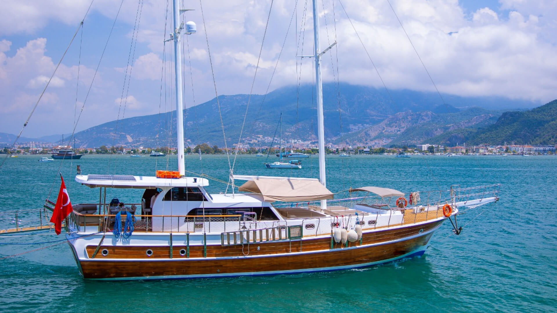 21 Metre 4 Kabin 10 Kişilik Sıfır Gulet