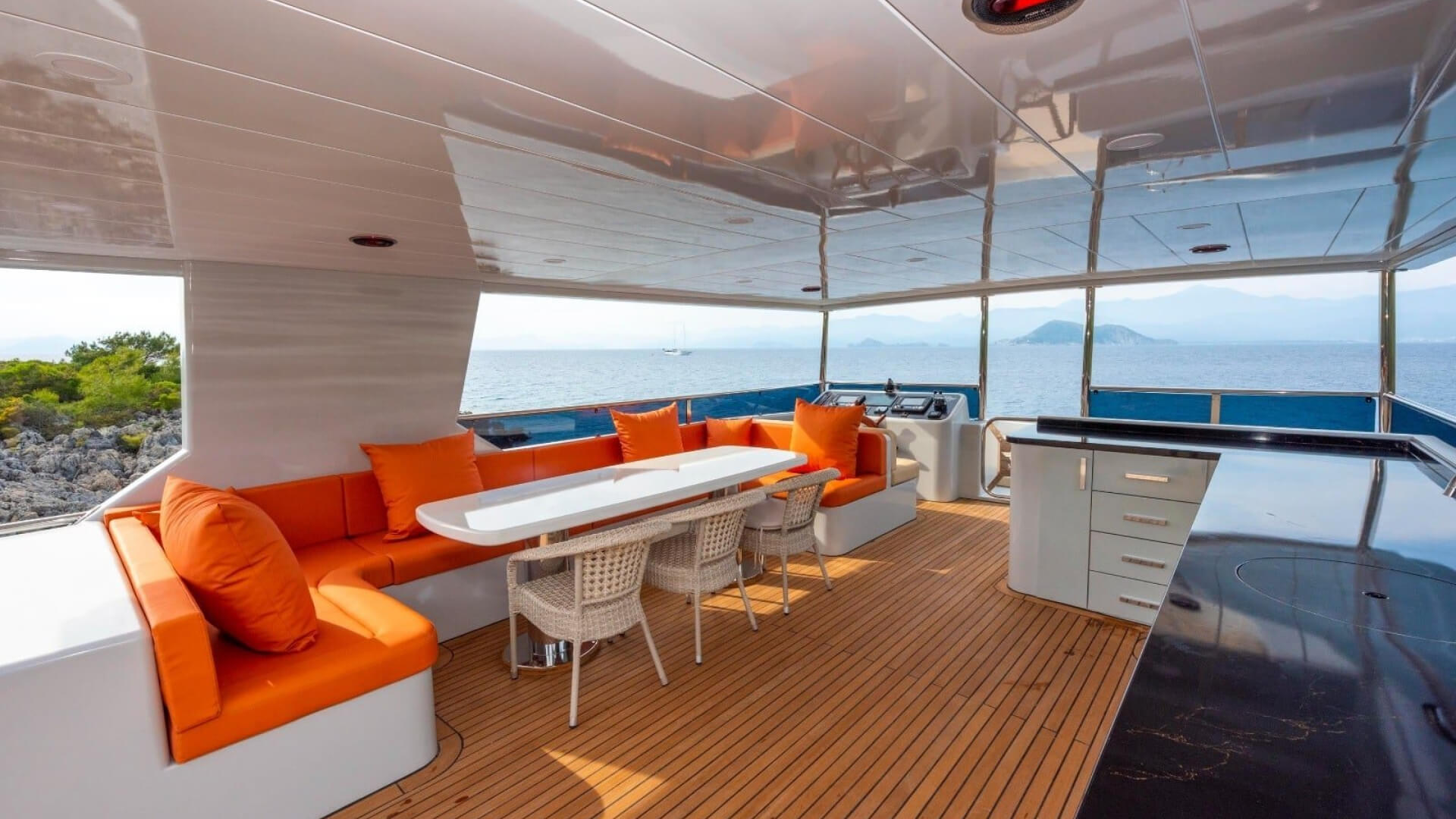 Lux Trawler Kiralama 5 Kabin 26 Metre