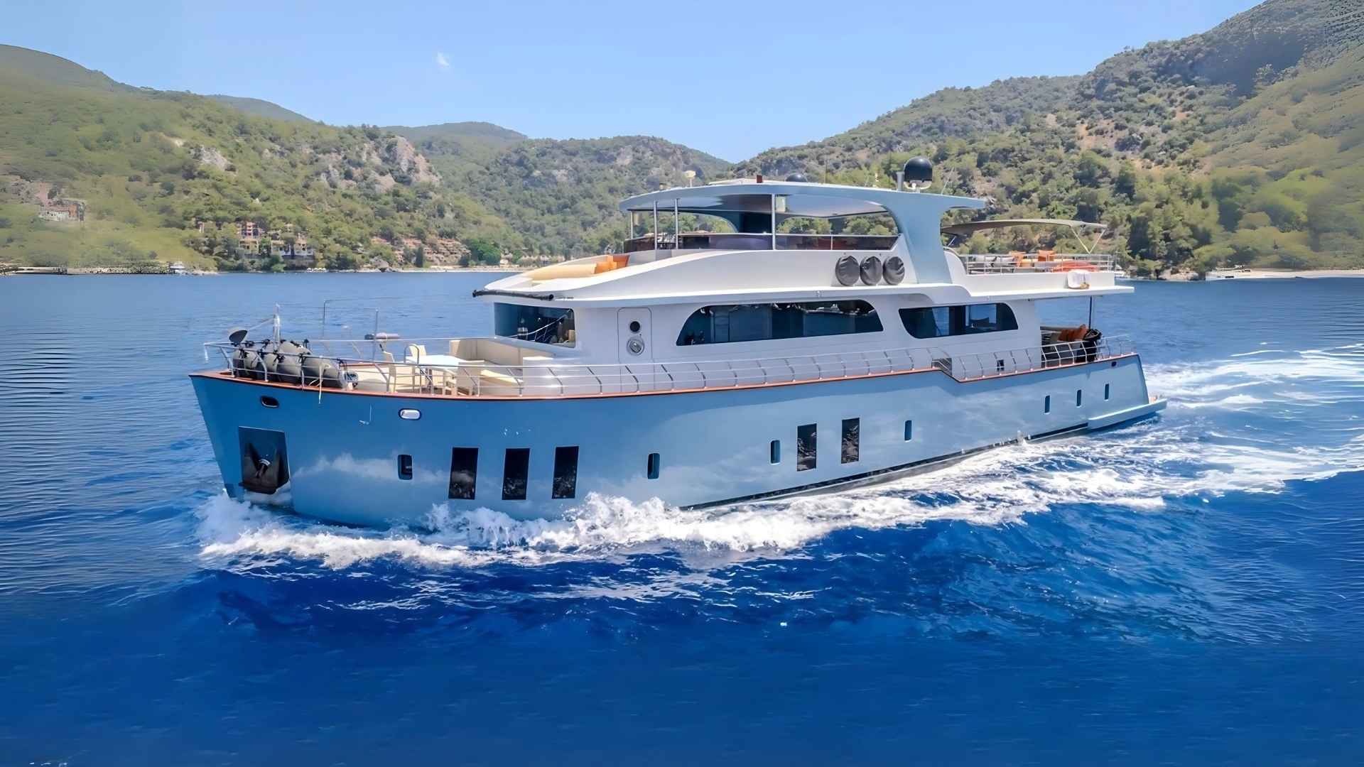 Satılık Ticari Lüx Trawler 26 M