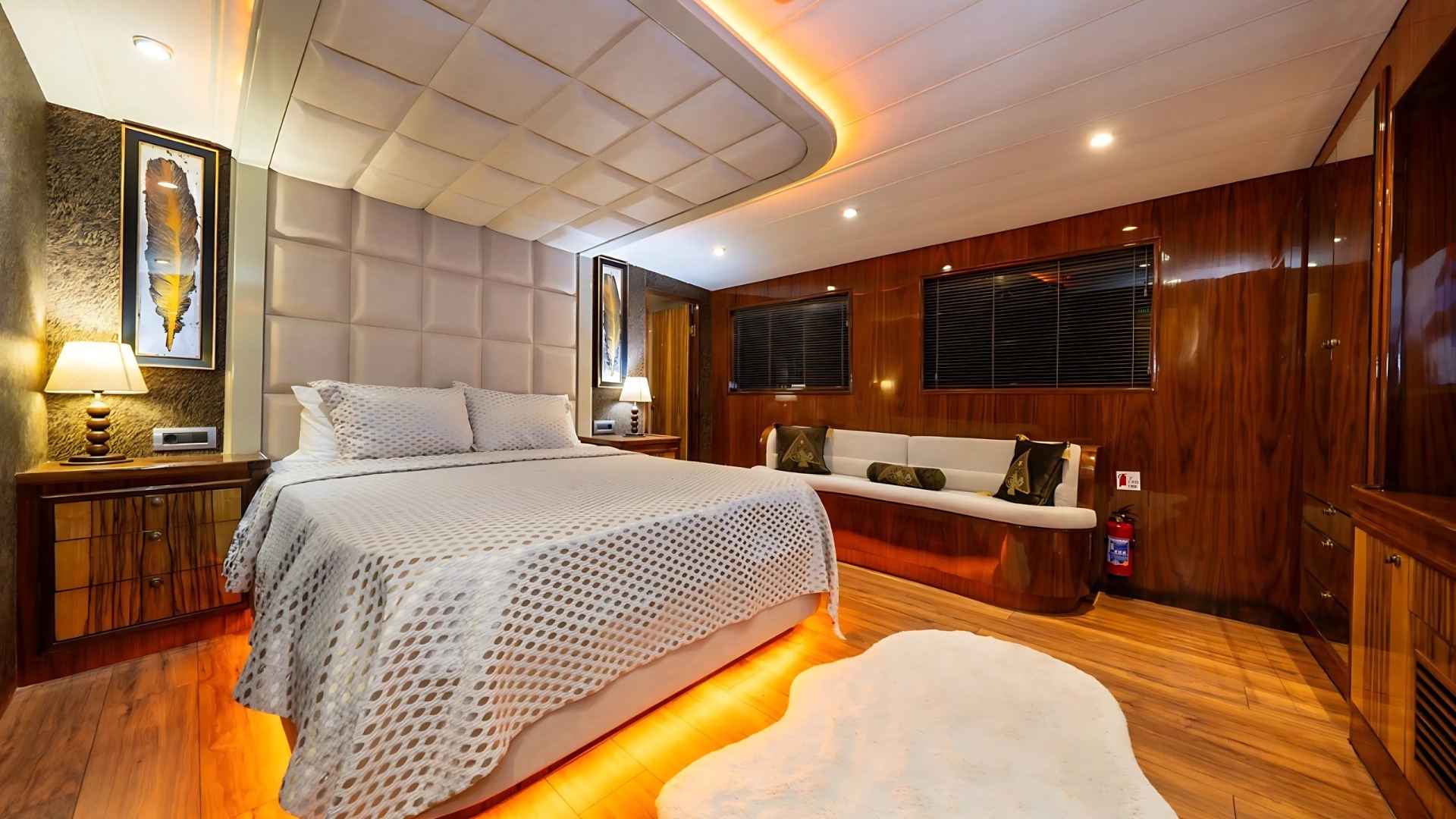 Satılık Ticari Lüx Trawler 26 M
