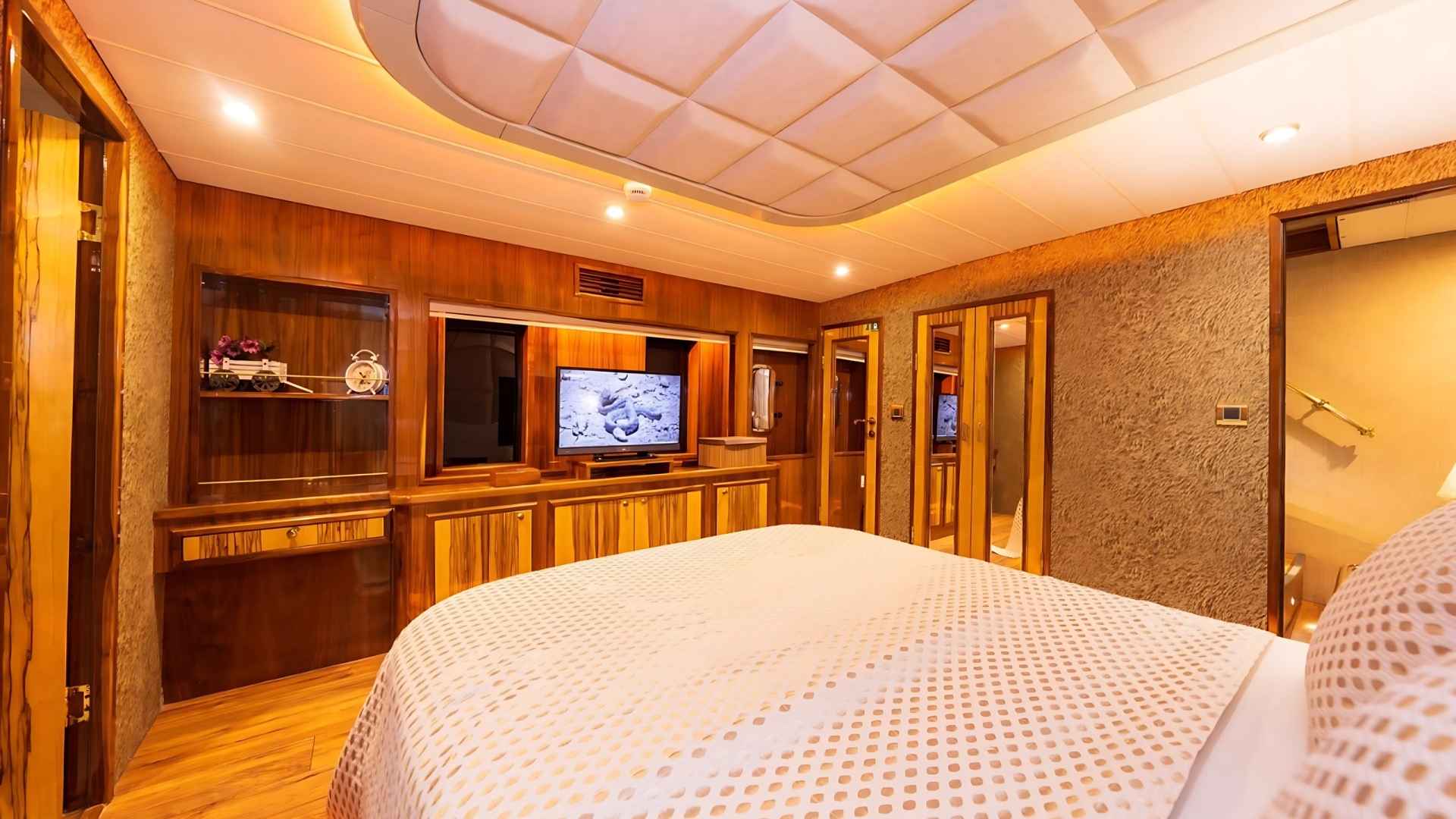 Satılık Ticari Lüx Trawler 26 M