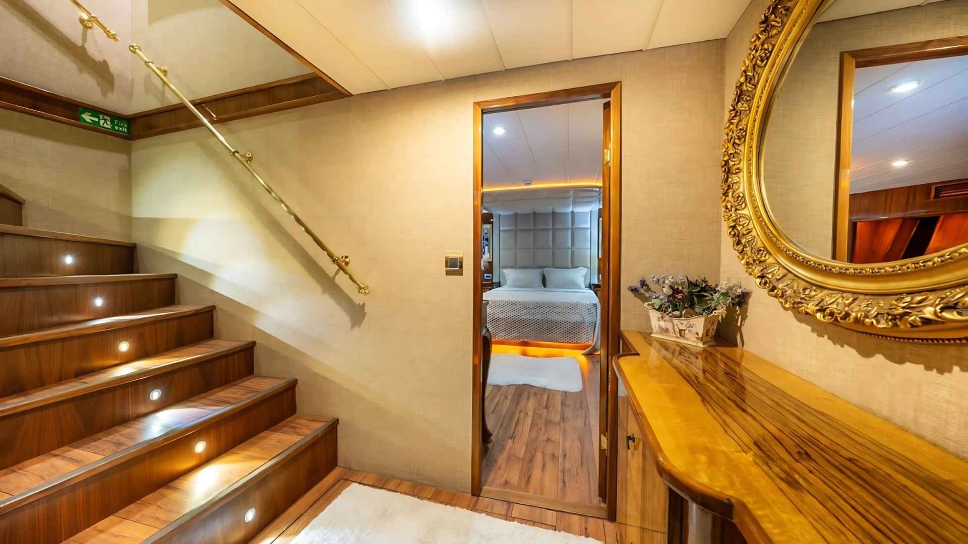 Satılık Ticari Lüx Trawler 26 M