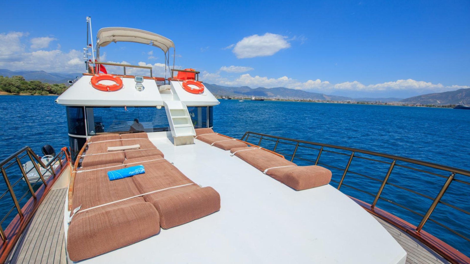 Fethiye 2023 Model 3 Kabin Lux Motoryat