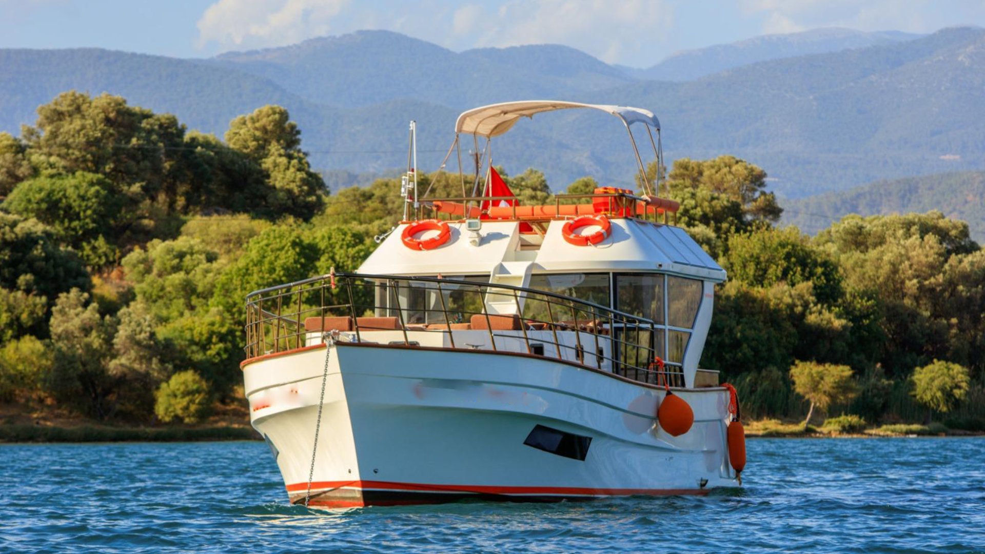 Fethiye 2023 Model 3 Kabin Lux Motoryat