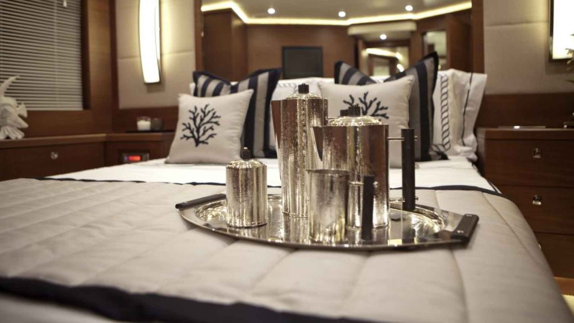 Eşsiz Klasik ve Modern Concept 23 M Lüx Trawler 