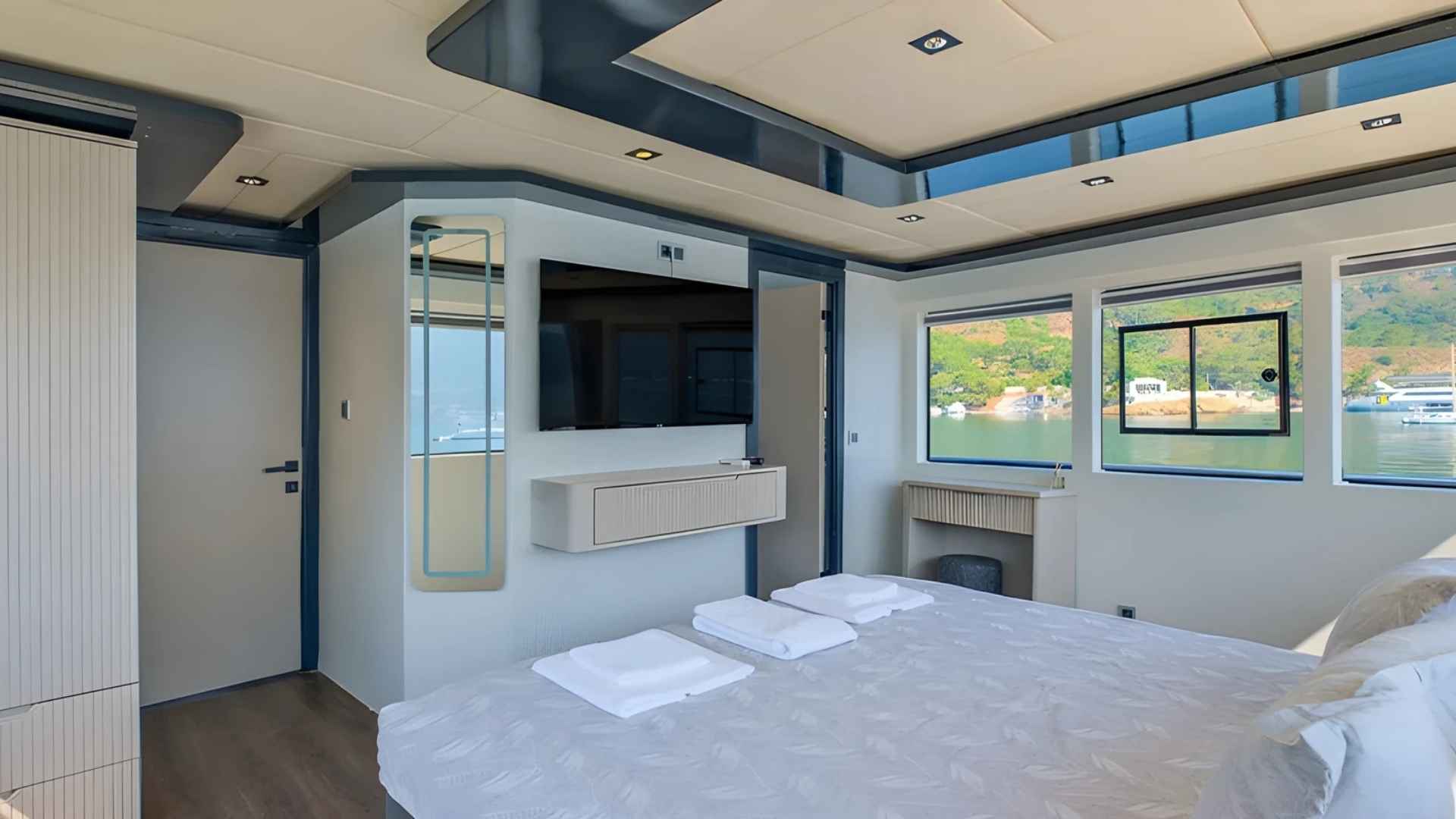 27 Metre Lüx Trawler Kiralama