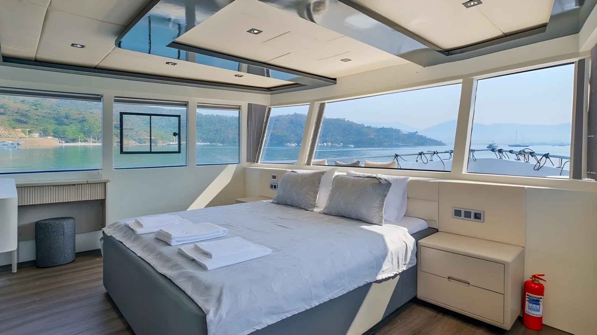 27 Metre Lüx Trawler Kiralama