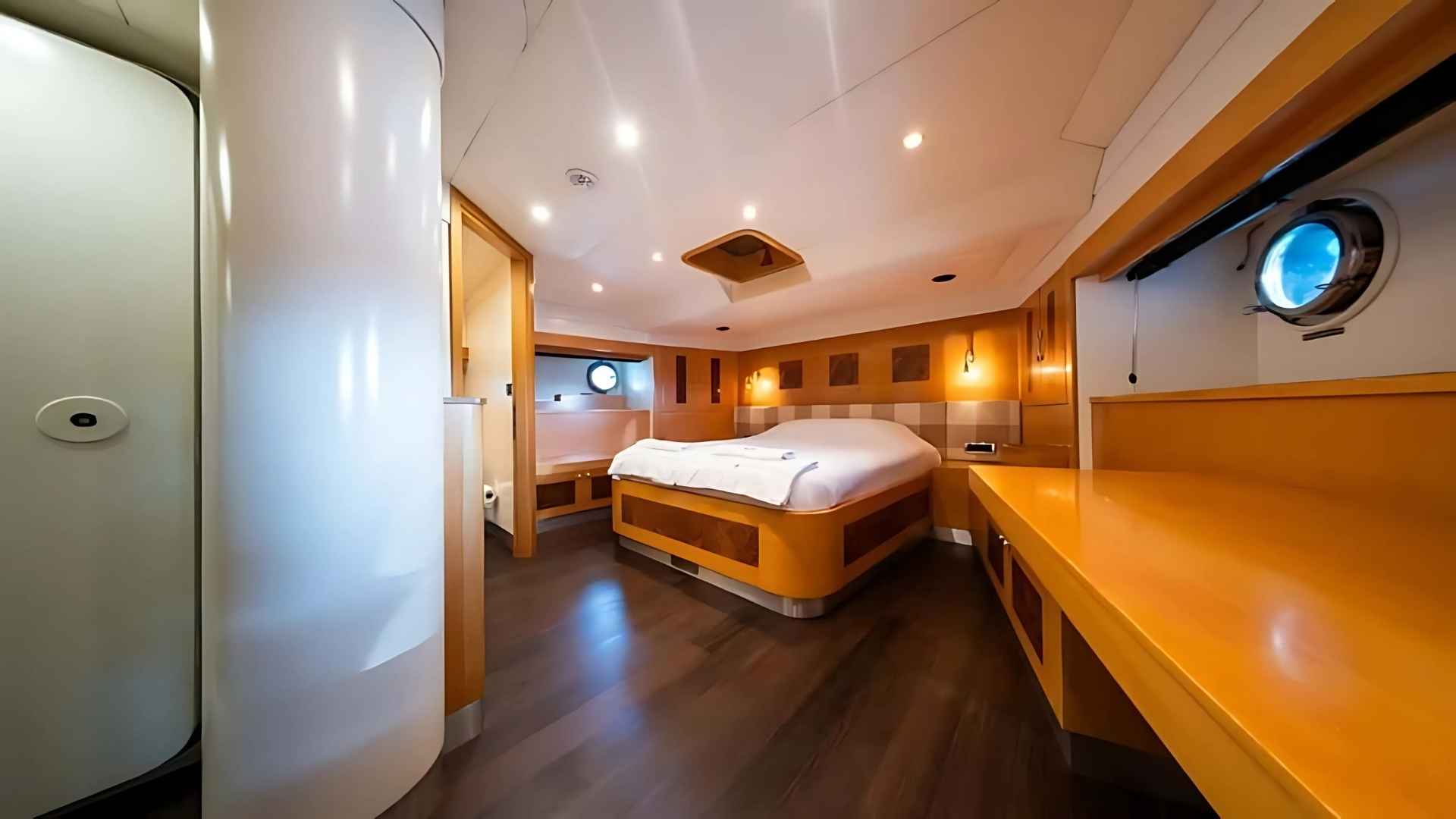 38 Metrelik Modern Gulet ile Konforlu Tatil