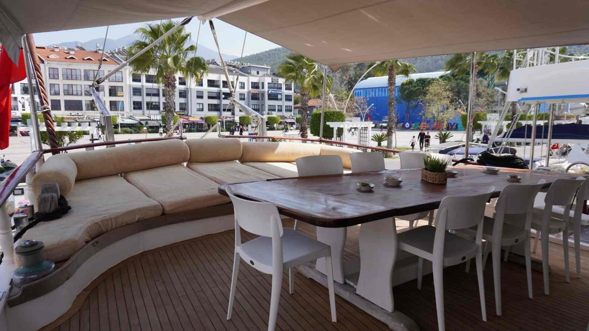 Fethiye’de 16 Kişilik Konforlu Gulet ile Mavi Yolculuk