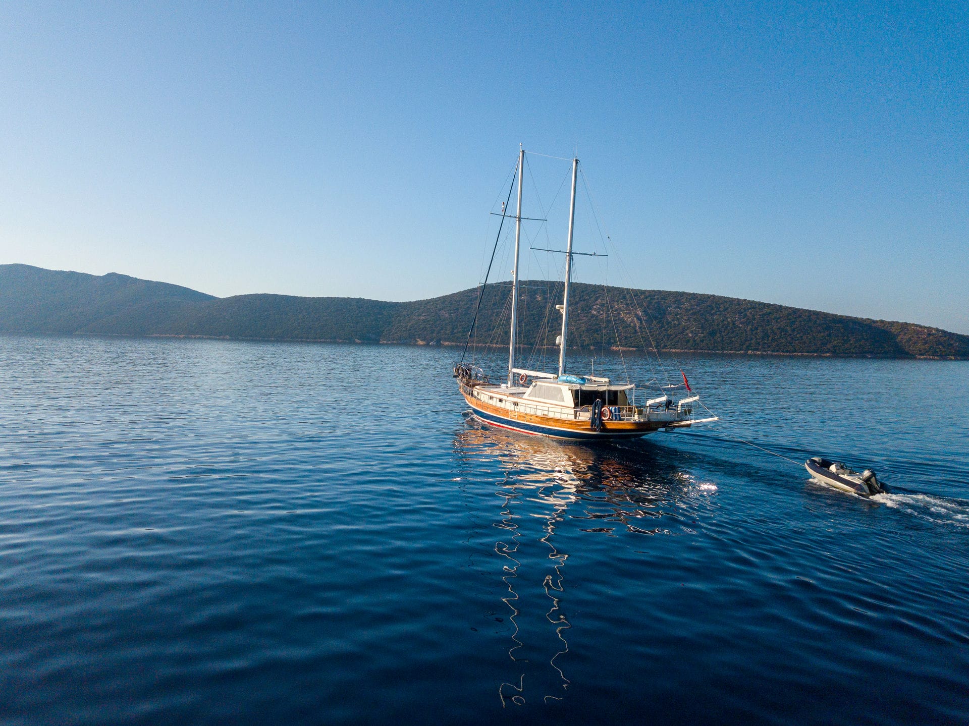 22.5 Metre Lüks Gulet – 3 Kabin | 6 Kişi Kapasite