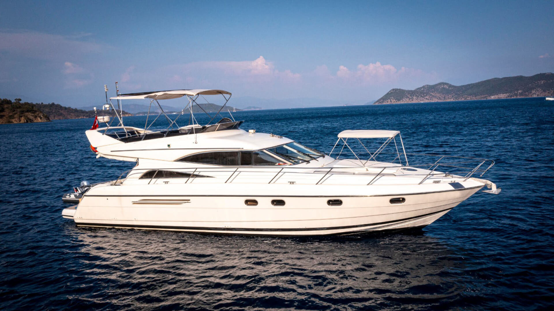 Göcek Lux Motoryat Princess 56 - 3 Kabin 18 Metre