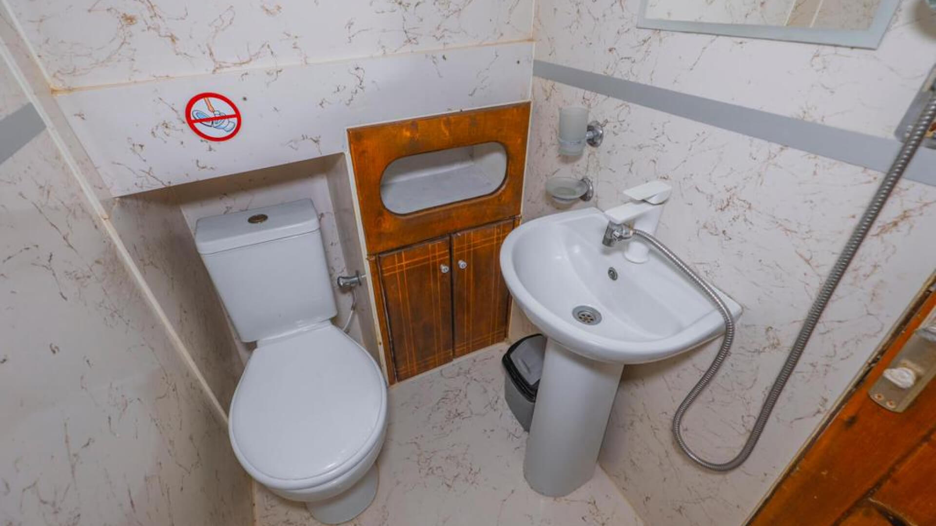 Selimiye ve Bozburun Kalkışlı 3 Kabin 18 Metre Gulet