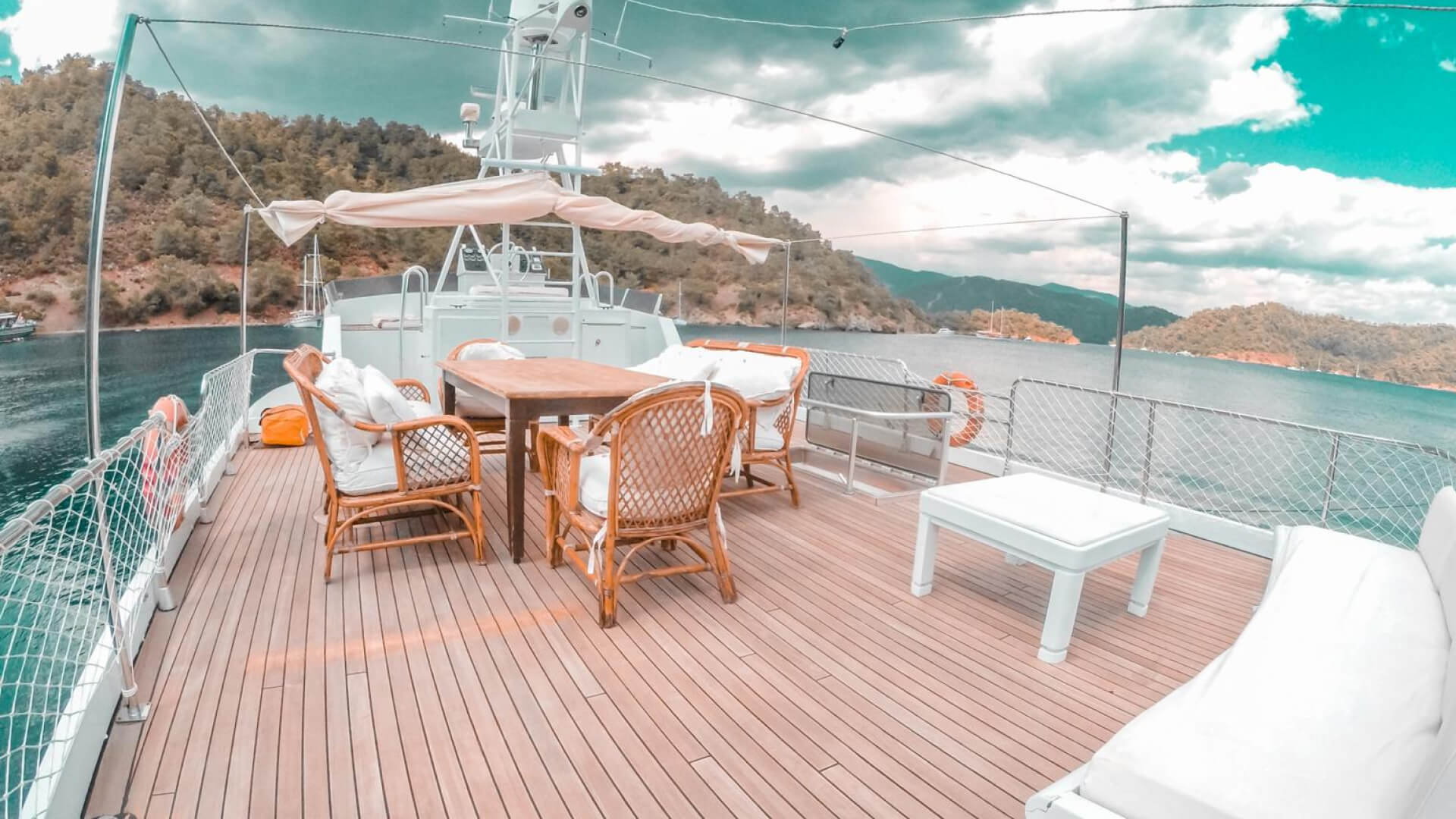 Göcek Delux Trawler 4 Kabin 24 Metre