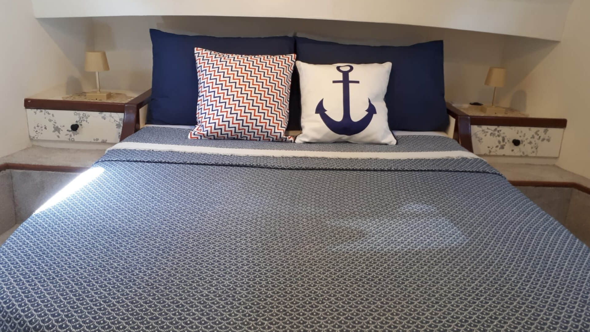 Göcek 2 Kabin 12 Metre Kiralık Ekonomik Gulet