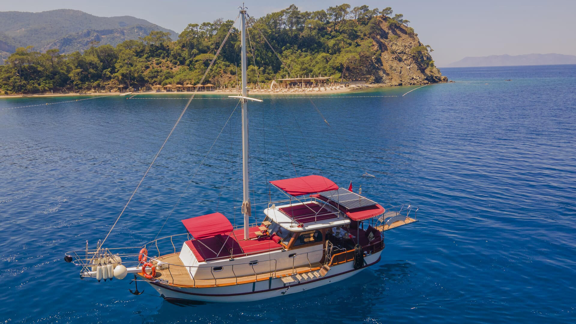 Göcek 2 Kabin 12 Metre Kiralık Ekonomik Gulet