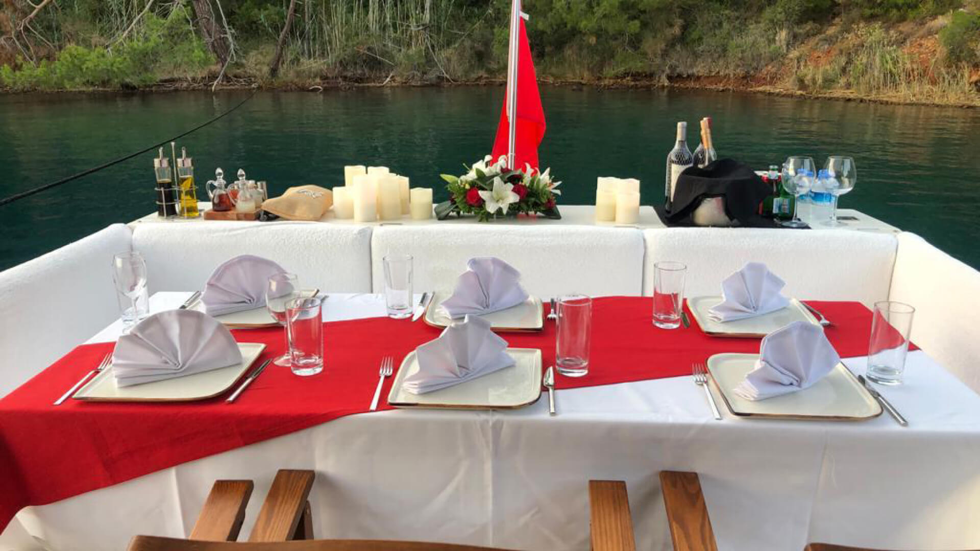 Göcek Delux Motoryat 4 Kabin 23 Metre