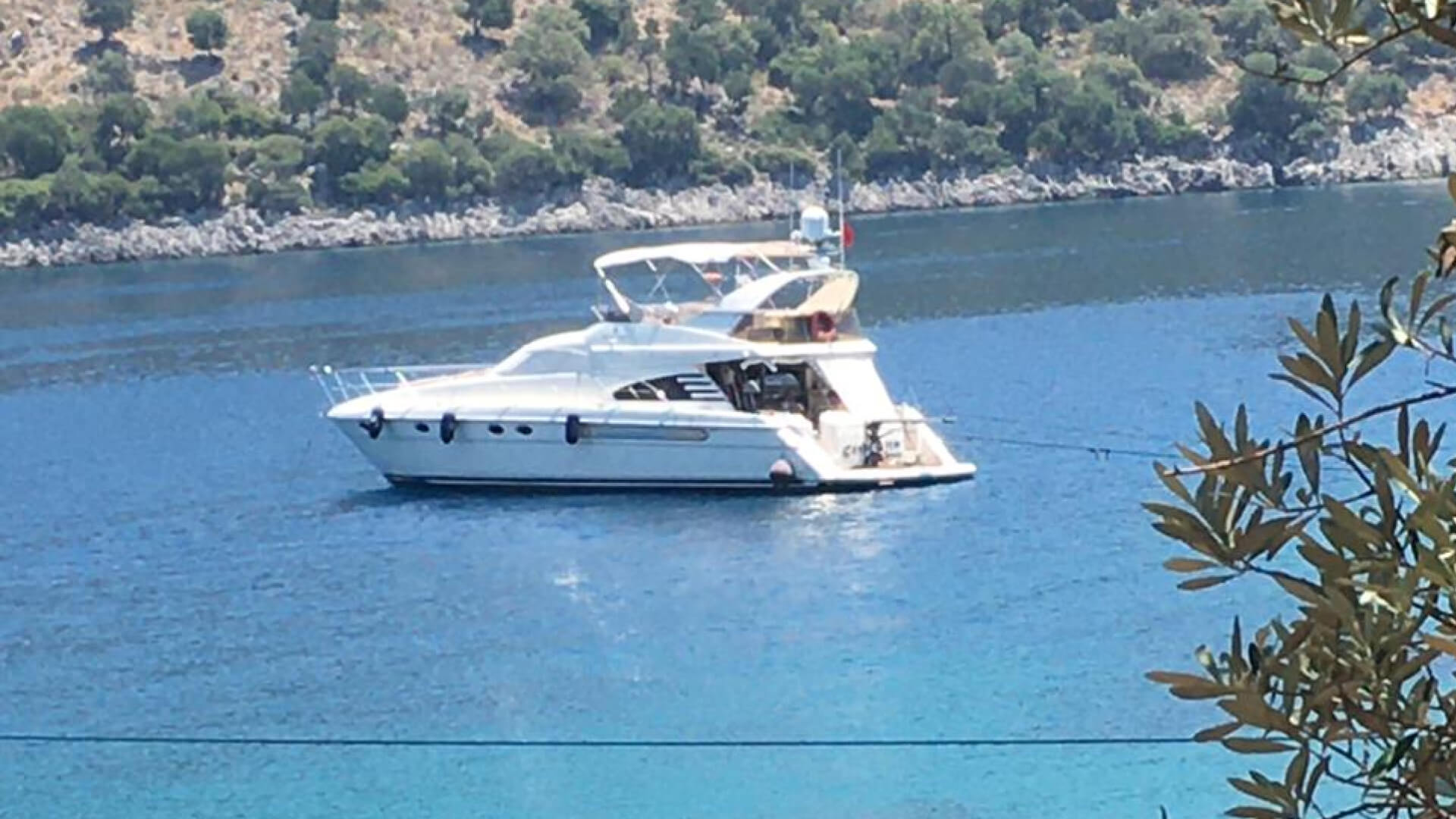 Göcek Lux Motoryat Fairline - 3 Kabin 19 Metre