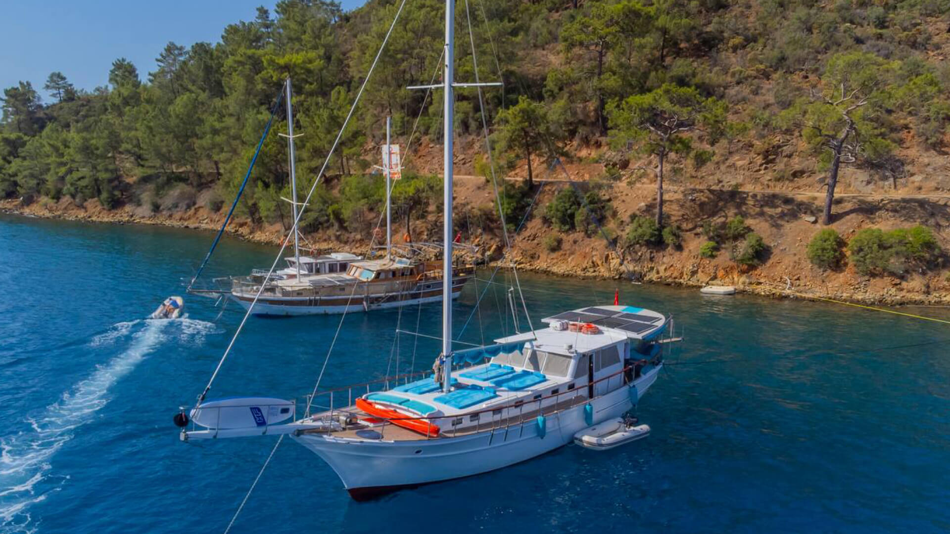 Göcek Standart Konaklamalı Gulet  6 Kişi 19 Metre