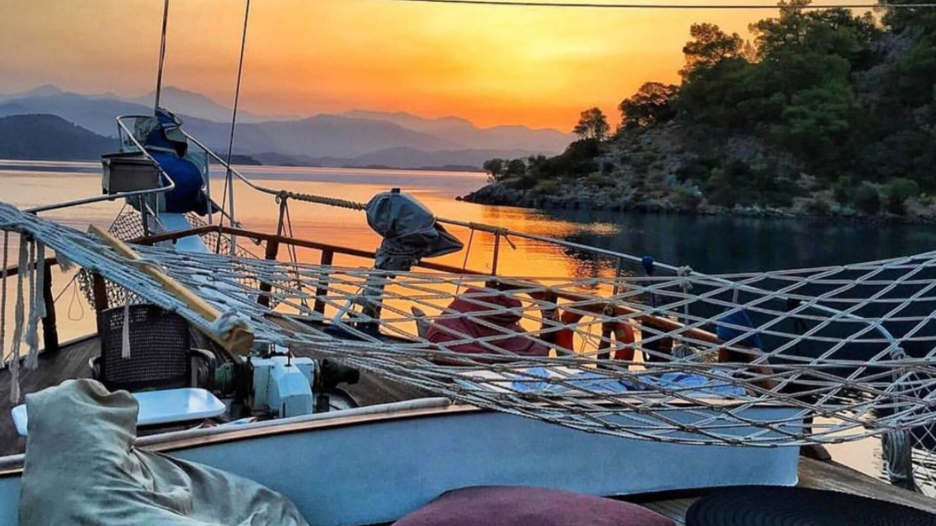 Göcek Mavi Yolculuk Gulet Kiralama  5 Kabin 23 Metre