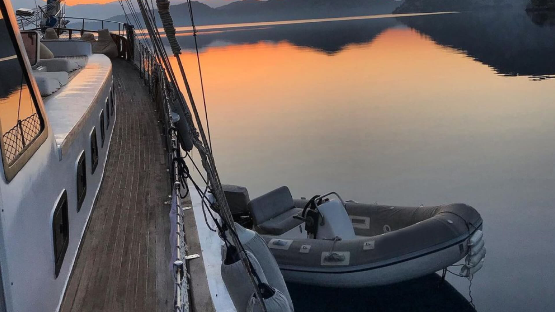 Göcek Mavi Yolculuk Gulet Kiralama  5 Kabin 23 Metre