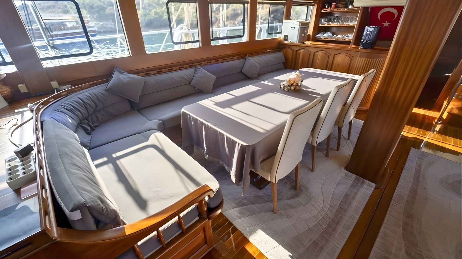 Göcek Gulet Kiralama 8 Kabin 36 Metre 