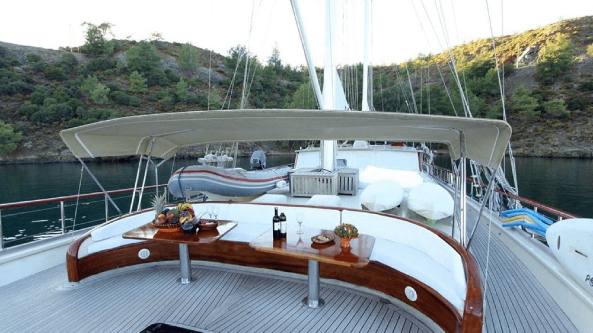 Göcek Gulet Kiralama 6 Kabin 33 Metre