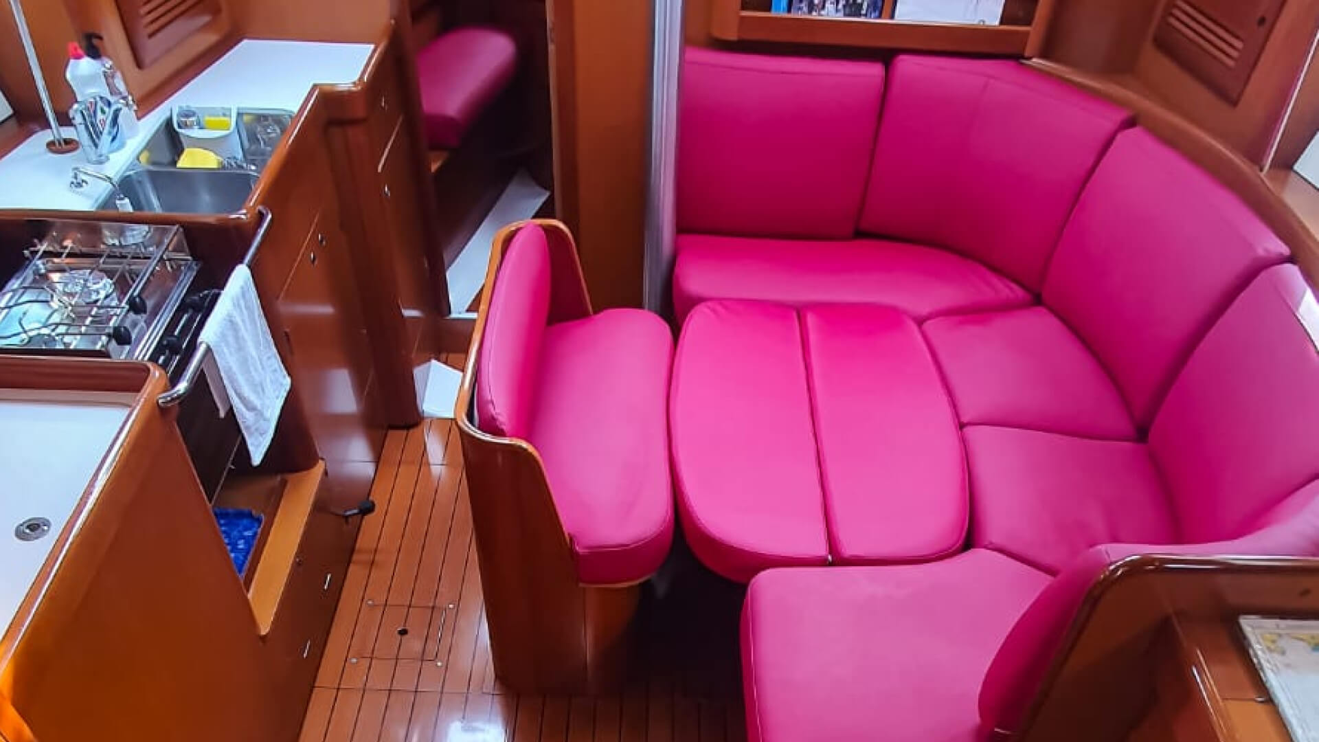 Kiralık Beneteau Ocianis Clipper 423 Göcek 3 Kabin 13 Metre