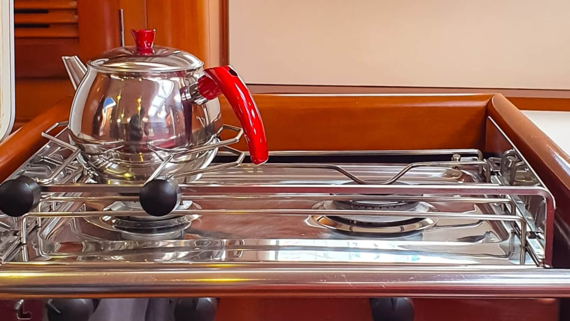Kiralık Beneteau Ocianis Clipper 423 Göcek 3 Kabin 13 Metre