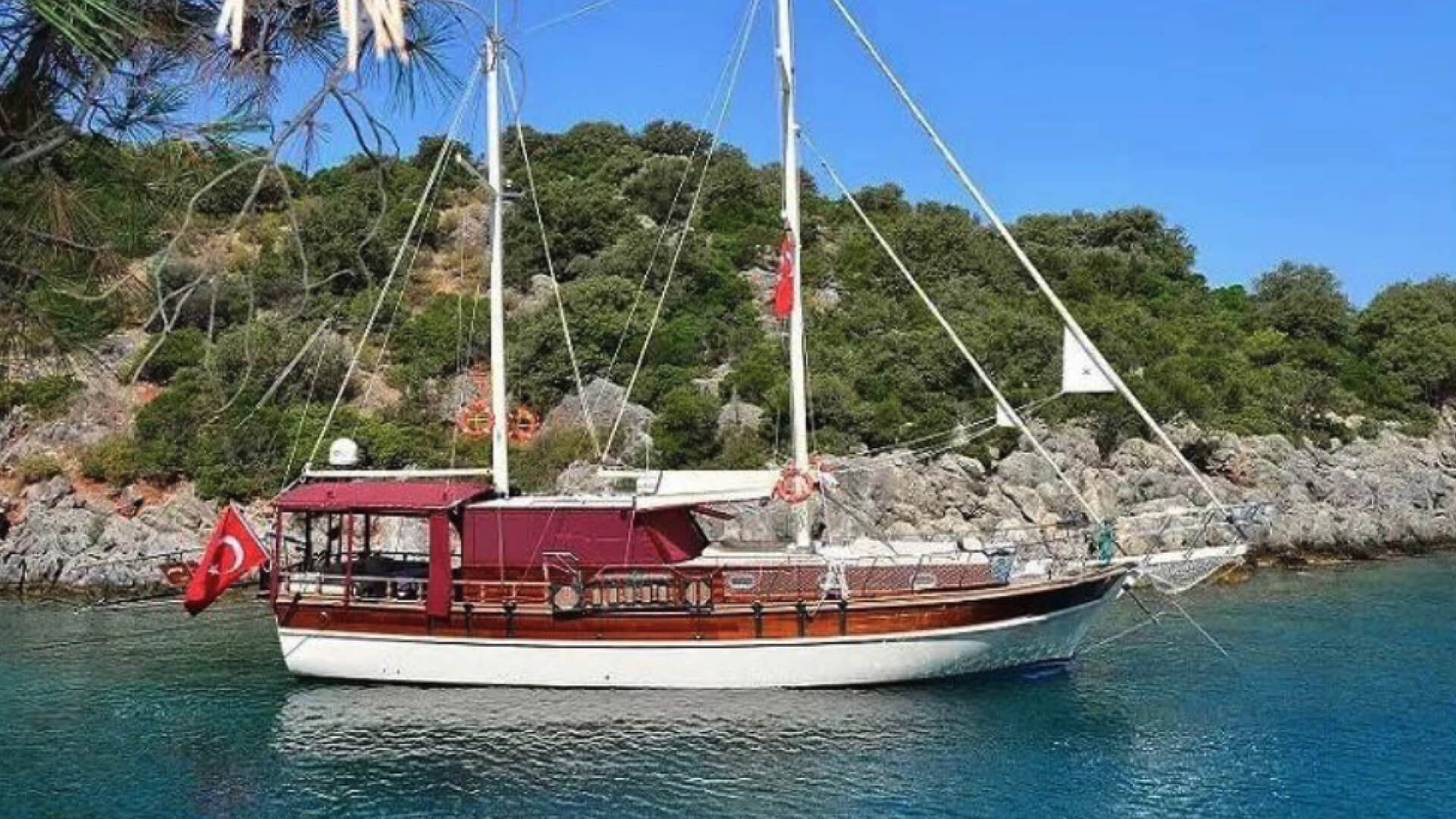 Göcek Gulet Kiralama 3 Kabin 6 Kişi 15 M