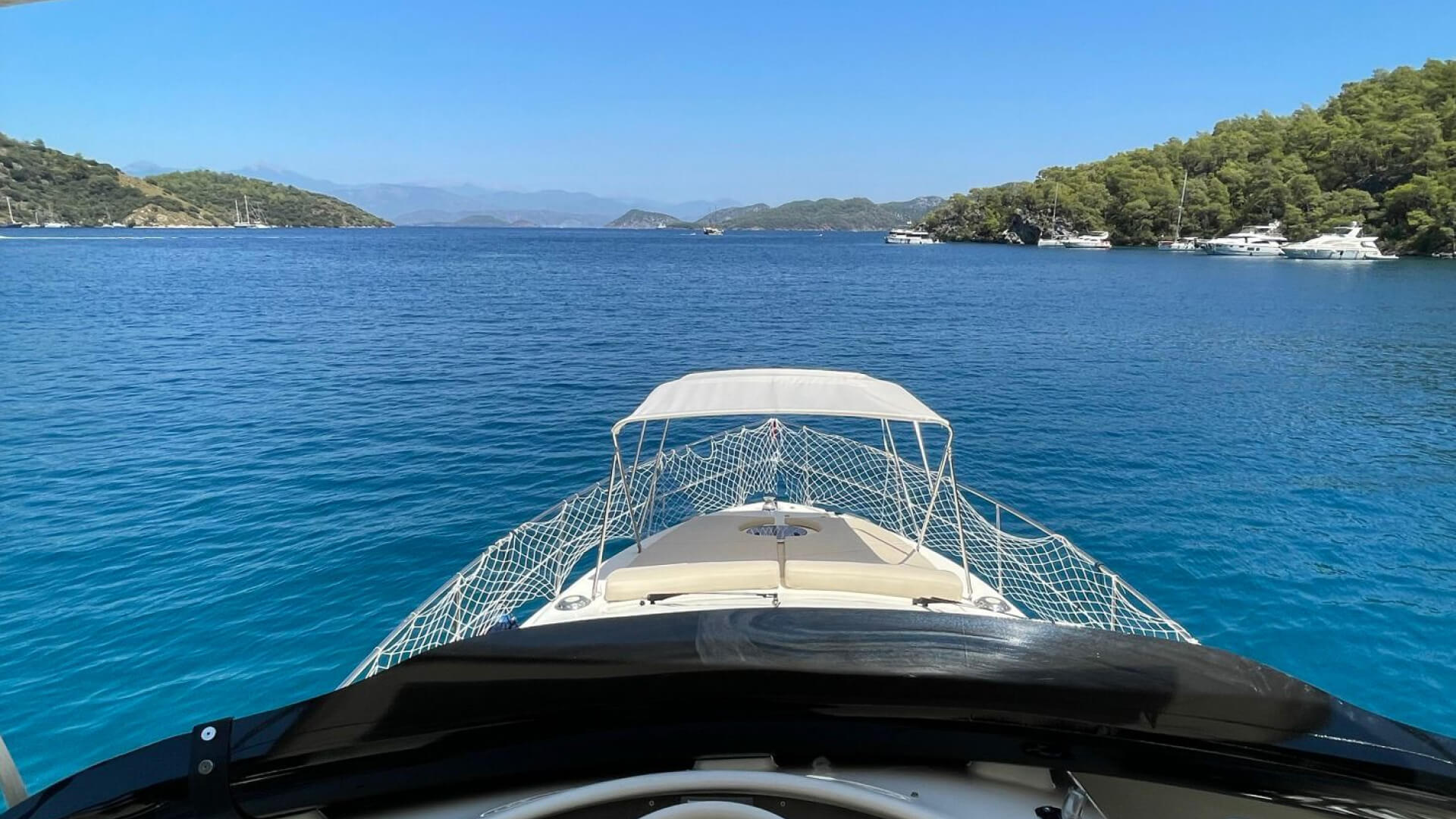 Azimut 42 Lüx Motoryat Kiralama Göcek 14 M