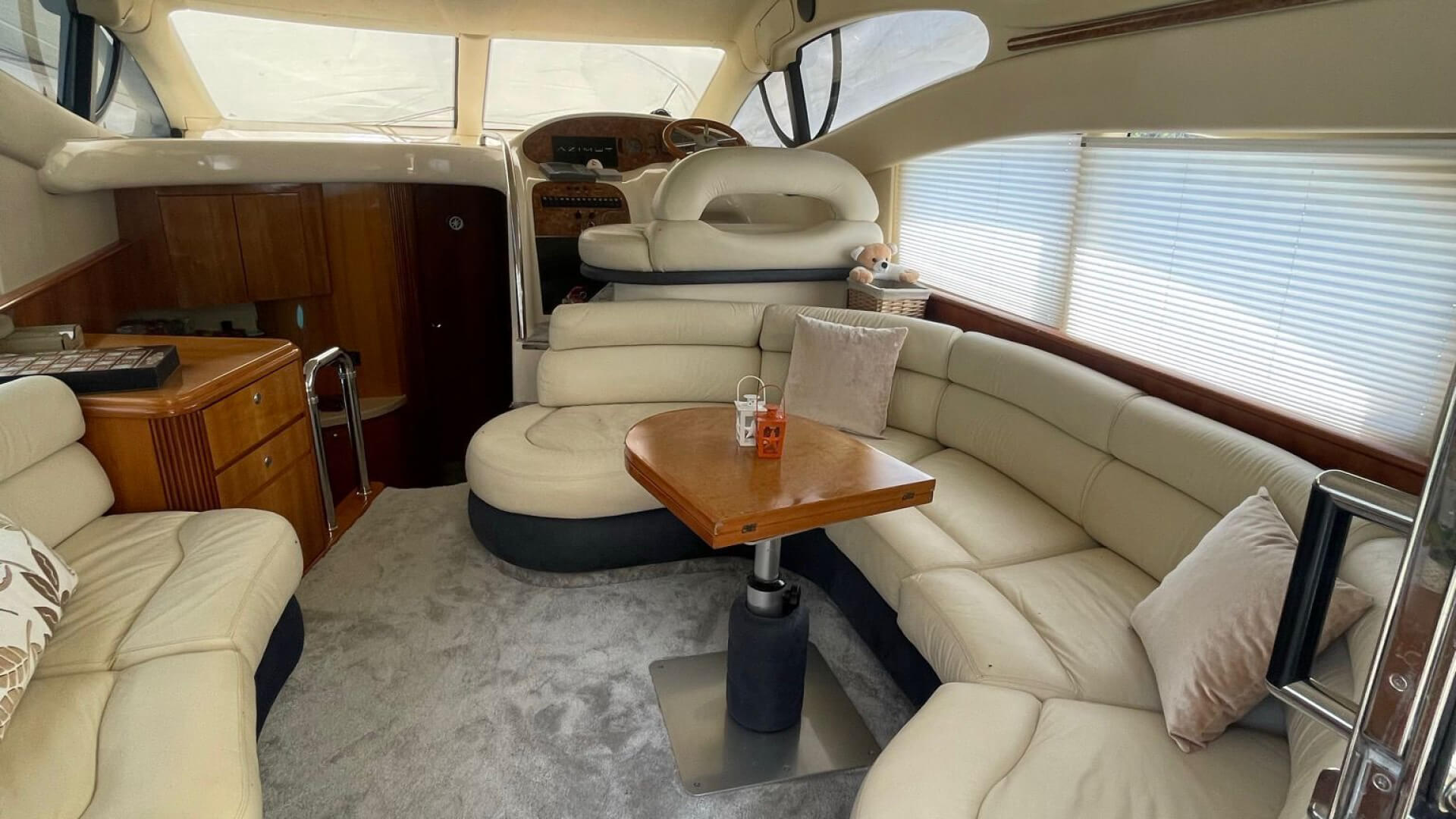 Azimut 42 Lüx Motoryat Kiralama Göcek 14 M