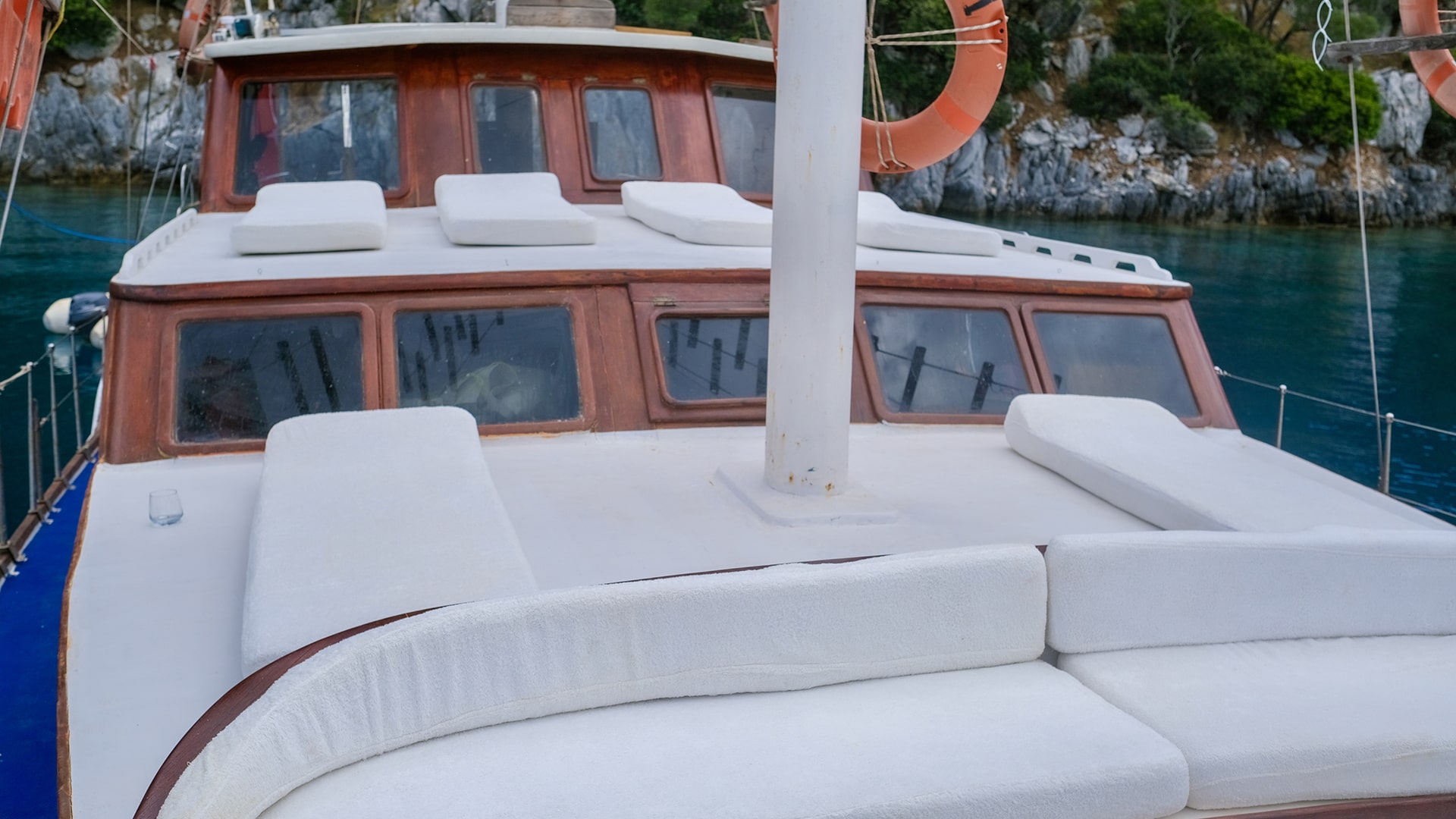 Fethiye Göcek Standart Plus Kiralık Gulet 3 Kabin 17 Metre