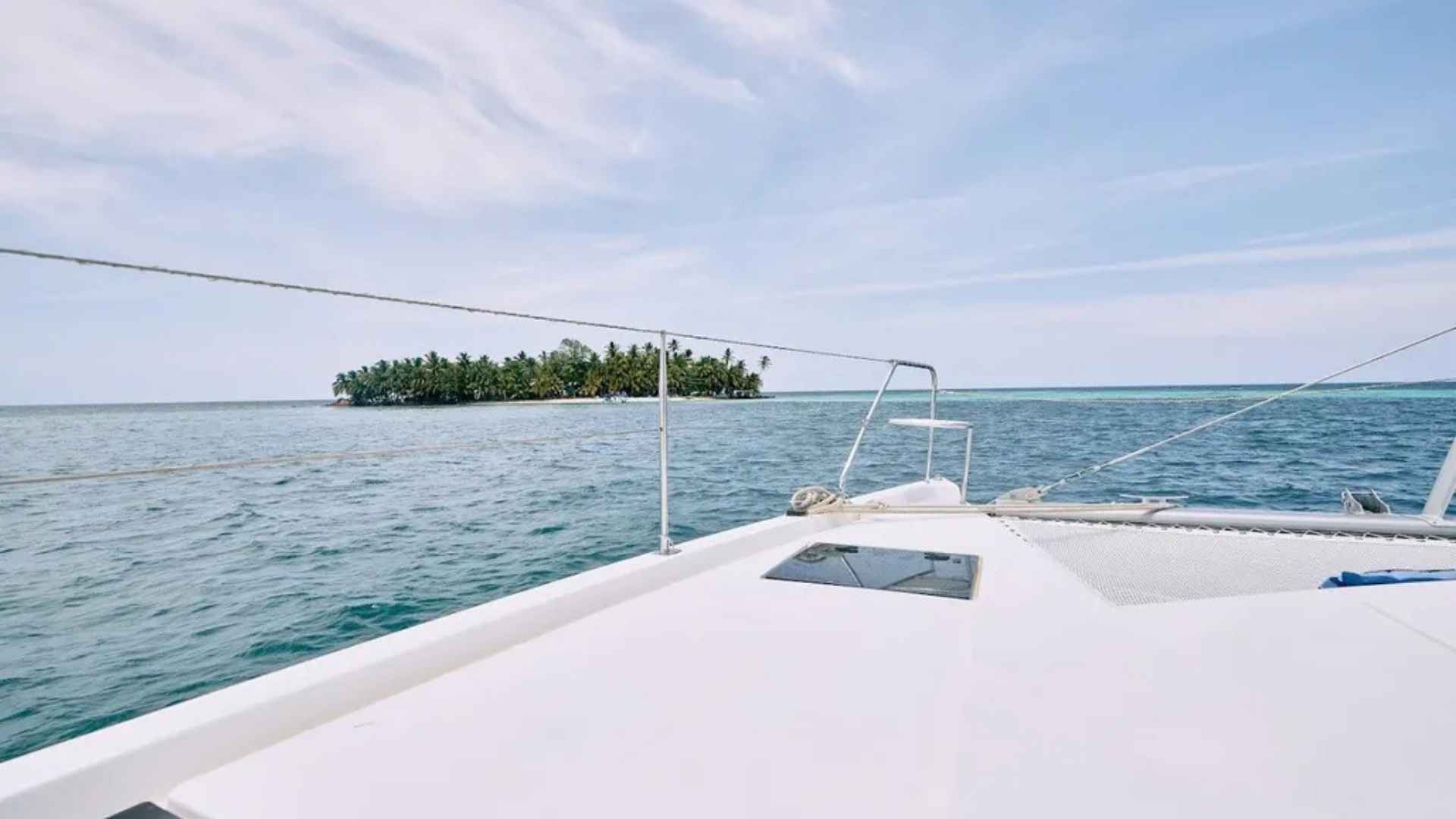 2013 Model Leopard 48 Kiralık Katamaran – Göcek’in Turkuaz Sularında Unutulmaz Bir Tatil