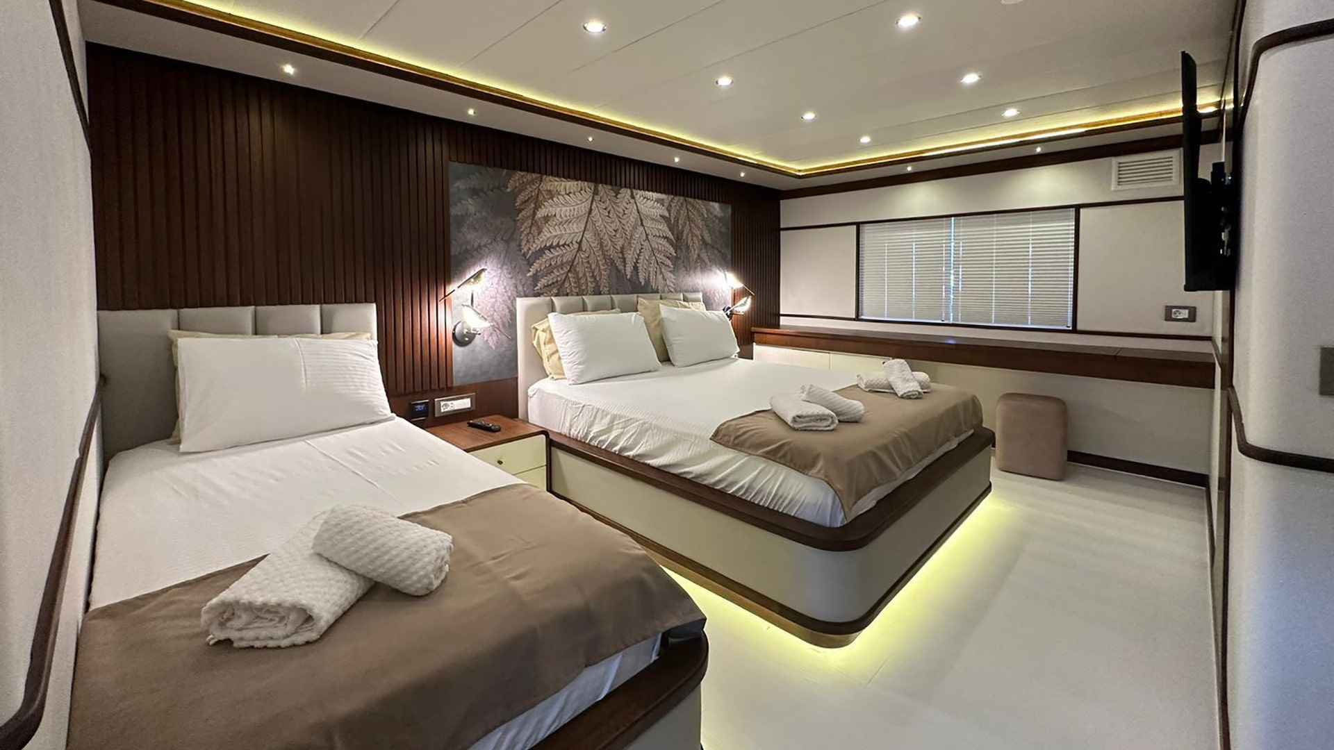 Satılık Ticari Vip Trawler 23 M