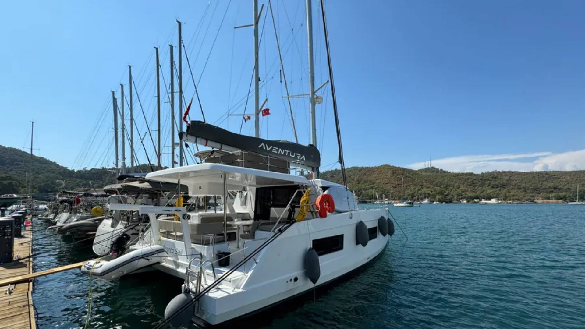 Aventura 37 Katamaran Kiralama 4 Kabin 11 Metre