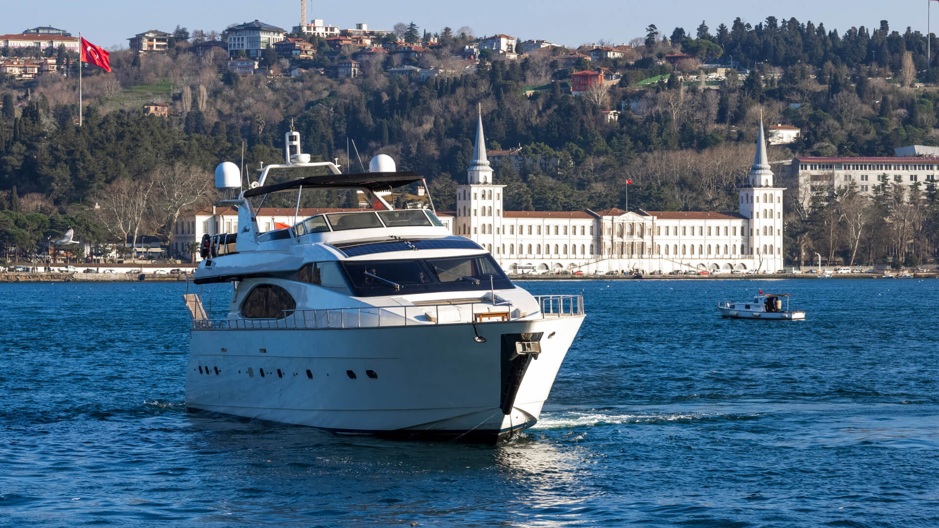 Göcek Delux Azimut 85 Kiralık 4 Kabin 28 Metre