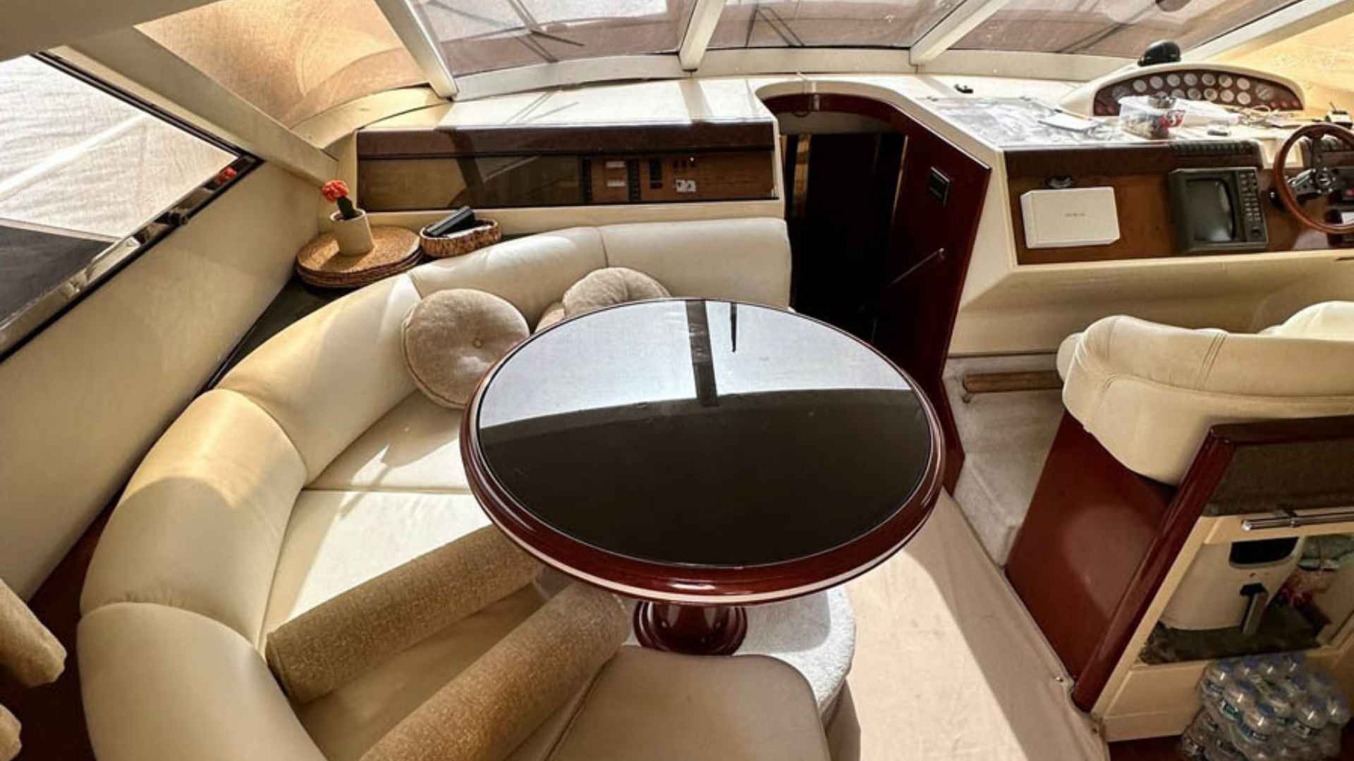 Fairline Squadron 59 – Göcek te Lüks Motoryat Kiralama