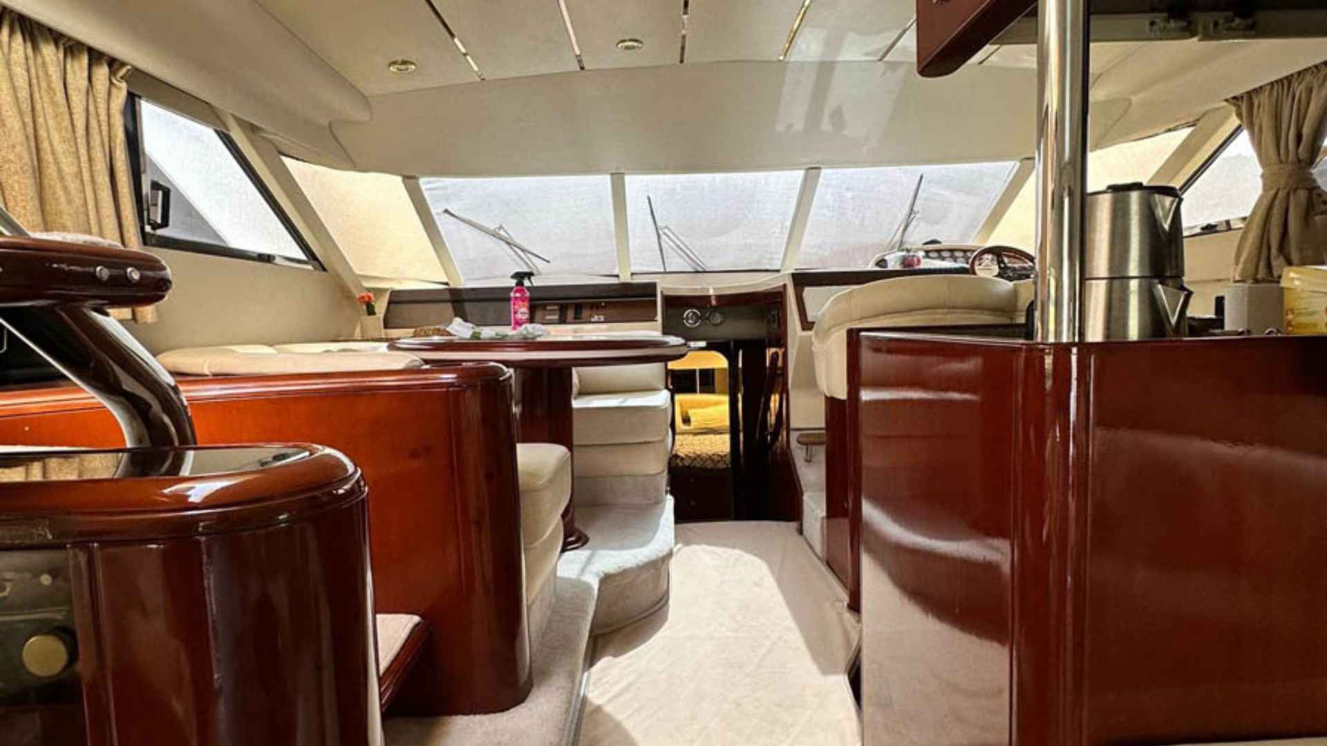 Fairline Squadron 59 – Göcek te Lüks Motoryat Kiralama