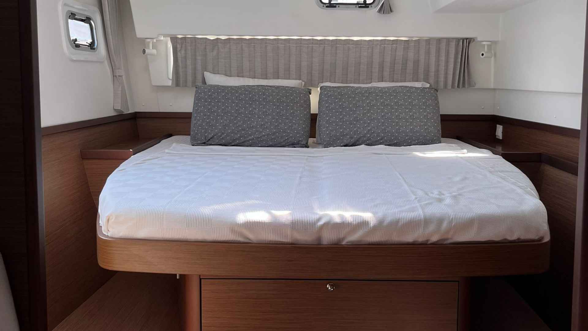 Lagoon 42 – Göcek’te Lüks Katamaran Kiralama Deneyimi