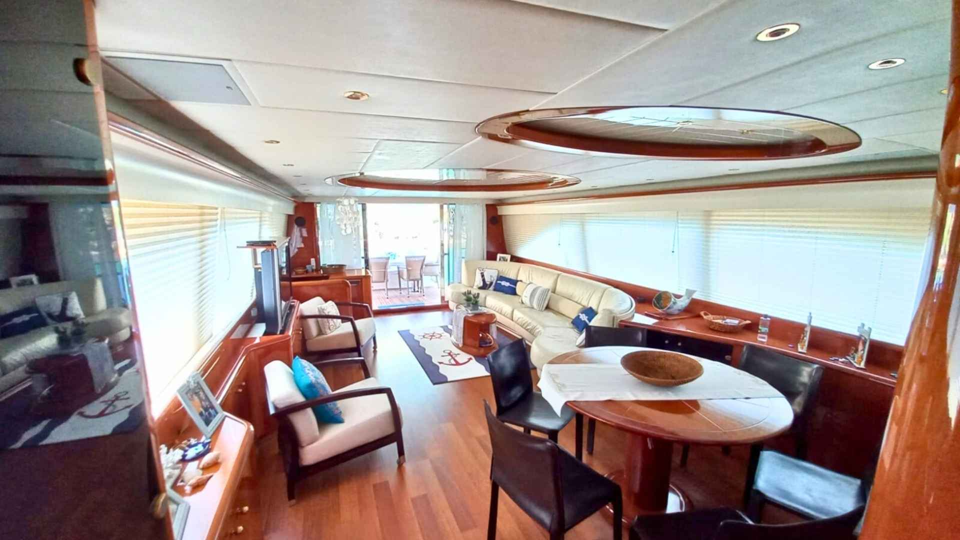 4 Kabin 24 M Motoryat Kiralama 