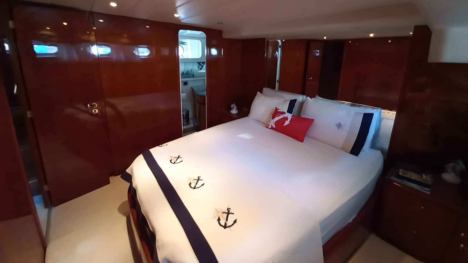4 Kabin 24 M Motoryat Kiralama 