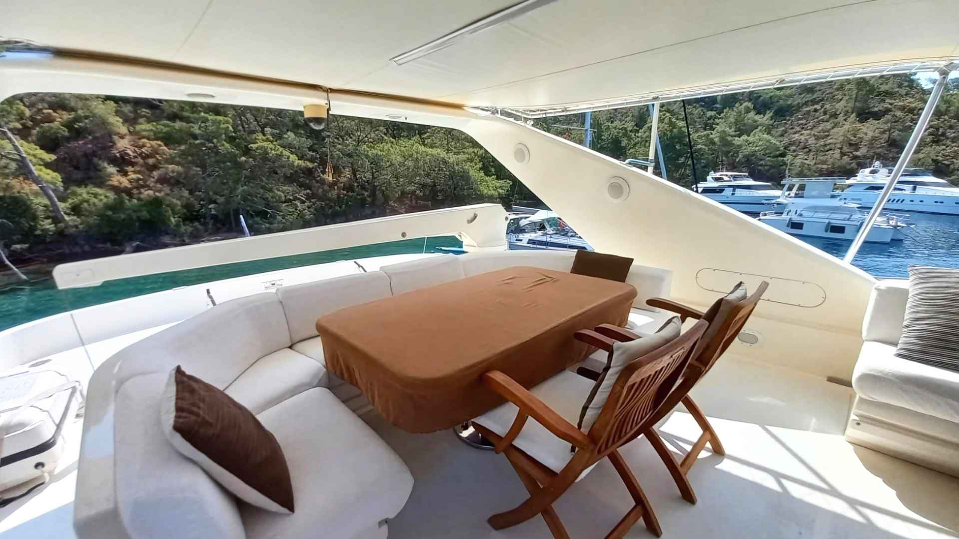 4 Kabin 24 M Motoryat Kiralama 