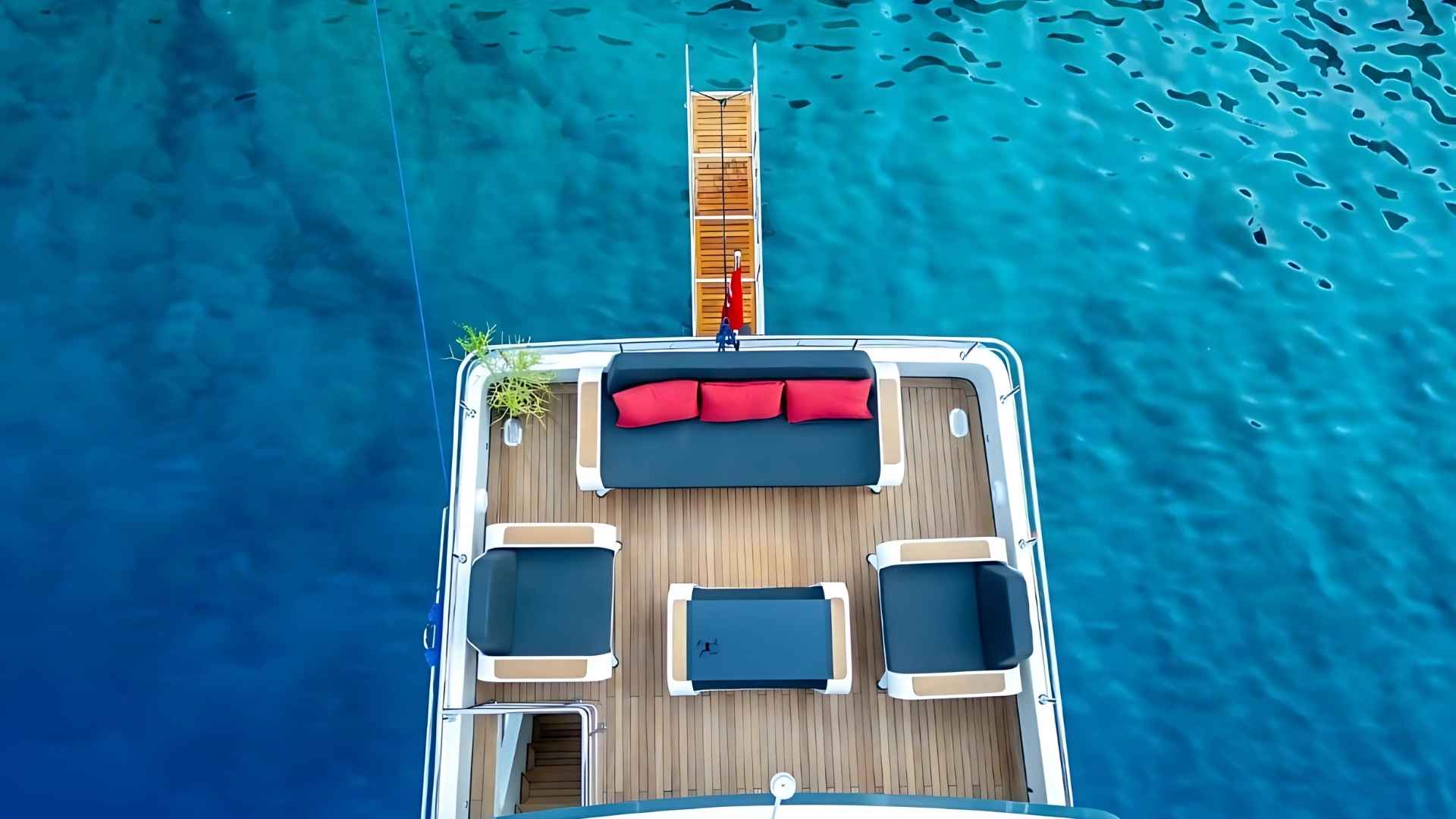 Göcek ve Fethiye’nin Büyüleyici Koylarında Modern Trawler Tatili