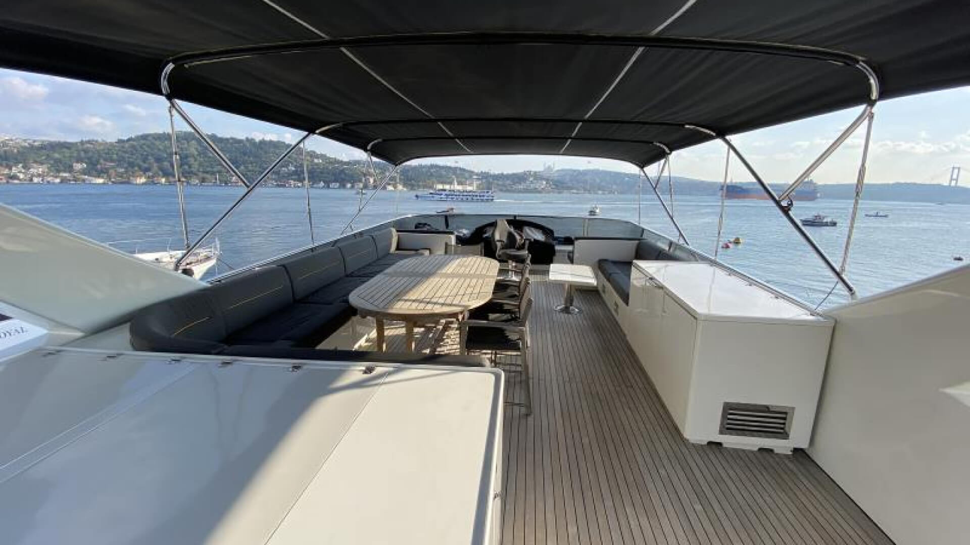 Delux Motoryat Boğaz Turu 4 Kabin 26 Metre