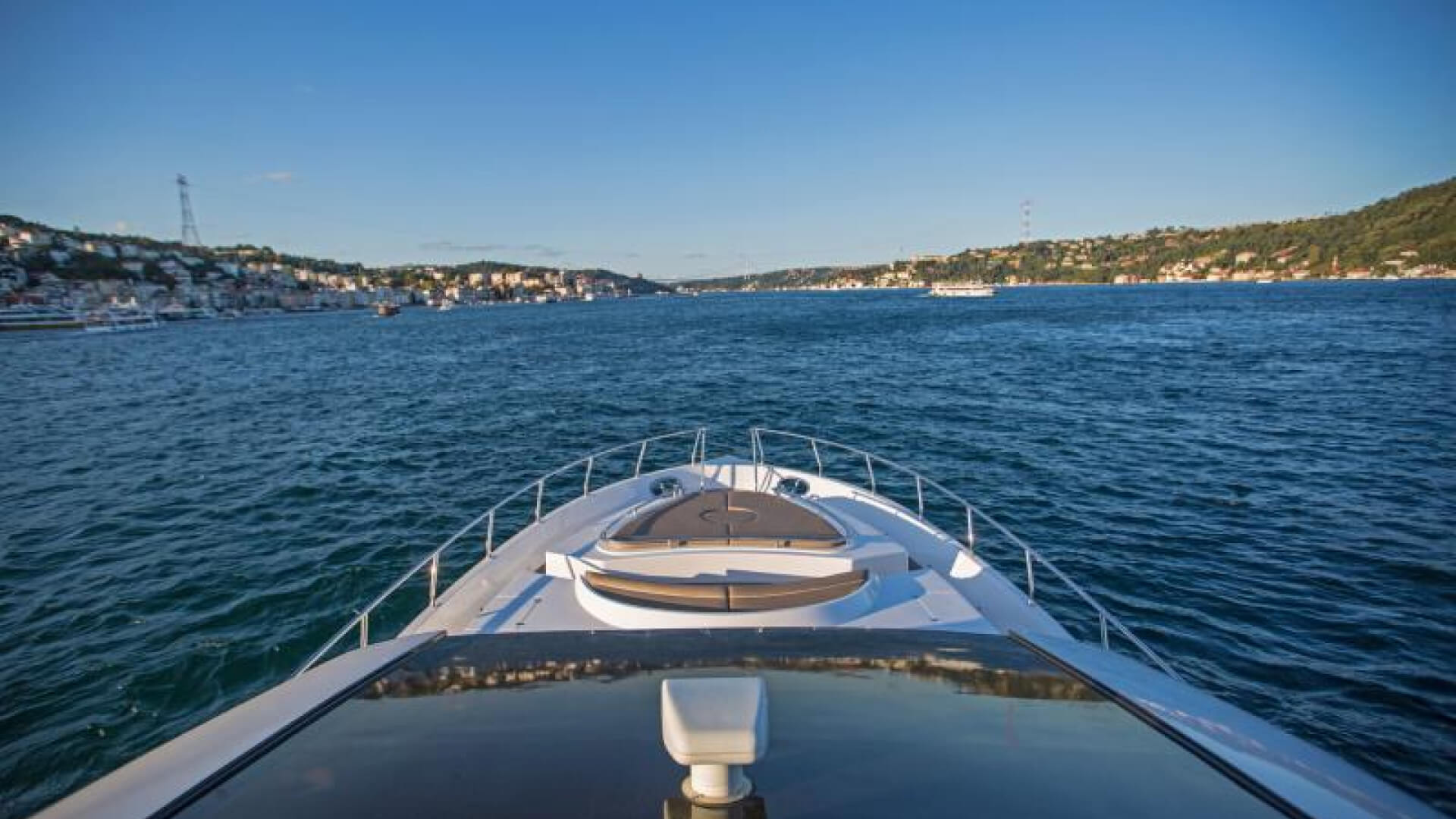 Delux Motoryat Boğaz Turu 2 Kabin 23 Metre