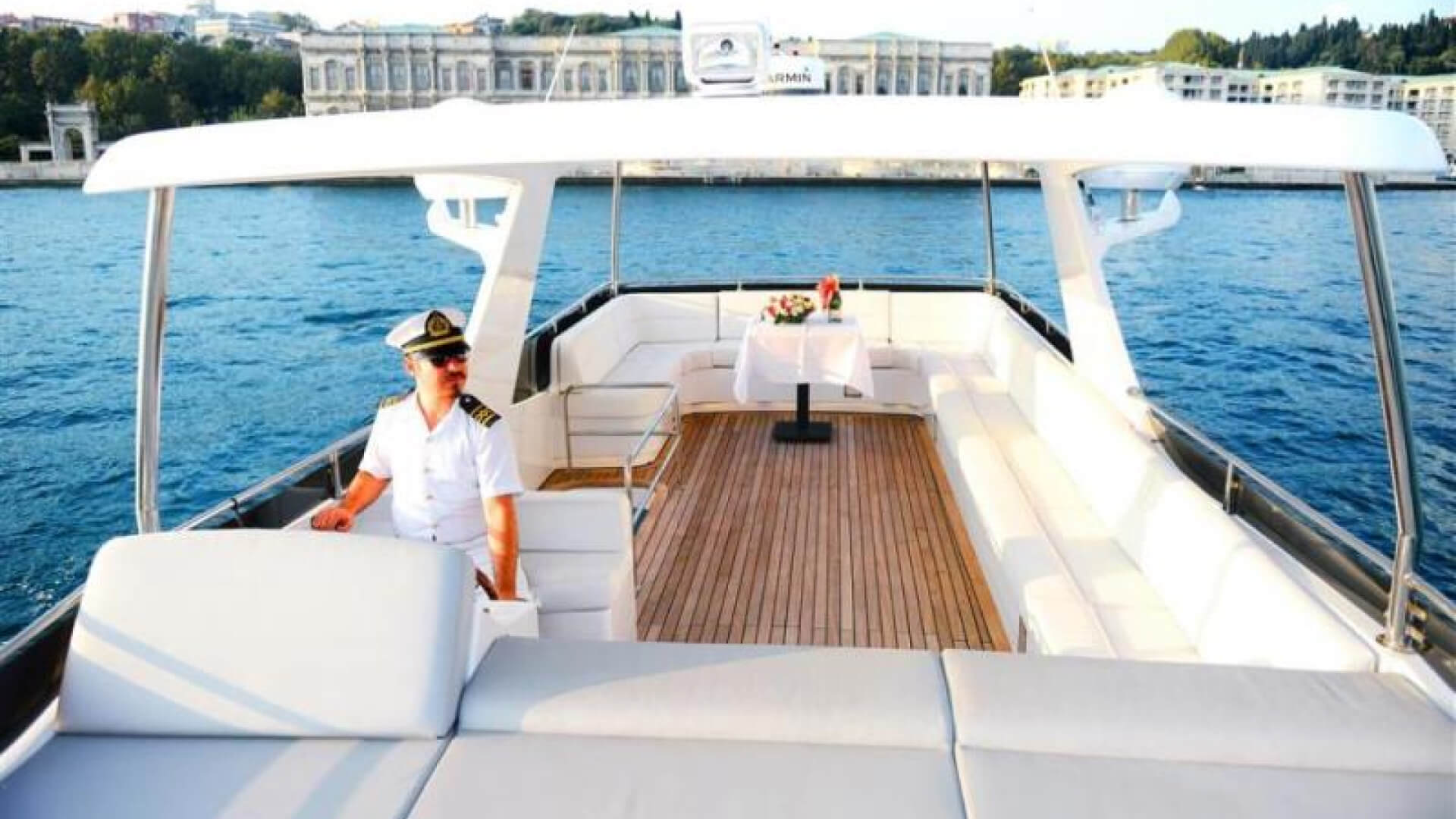 Delux Motoryat Boğaz Turu 1 Kabin 22 Metre