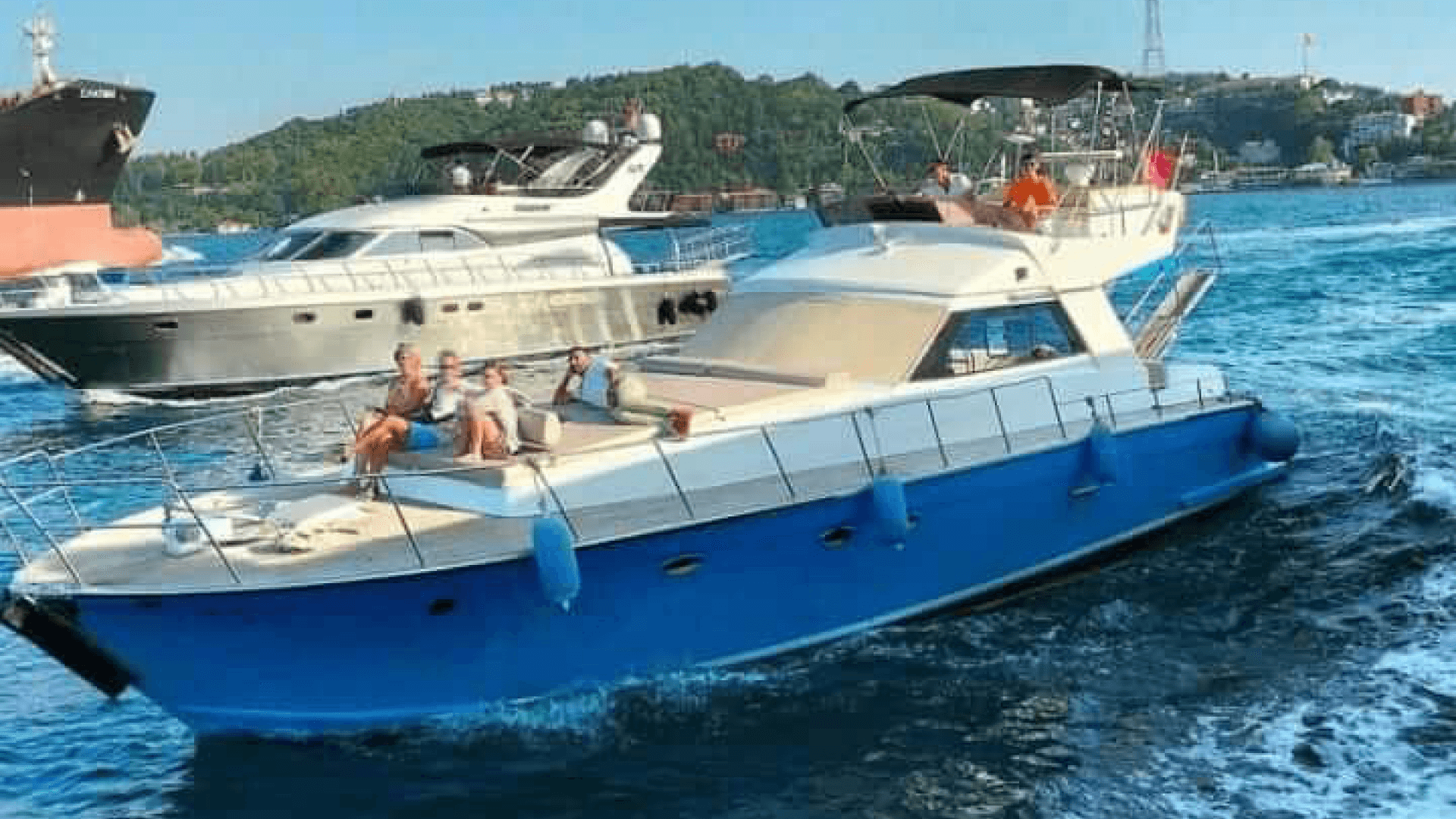 İstanbul Boğaz Turu Motoryat Kiralama 12 Kişilik 15 Metre 