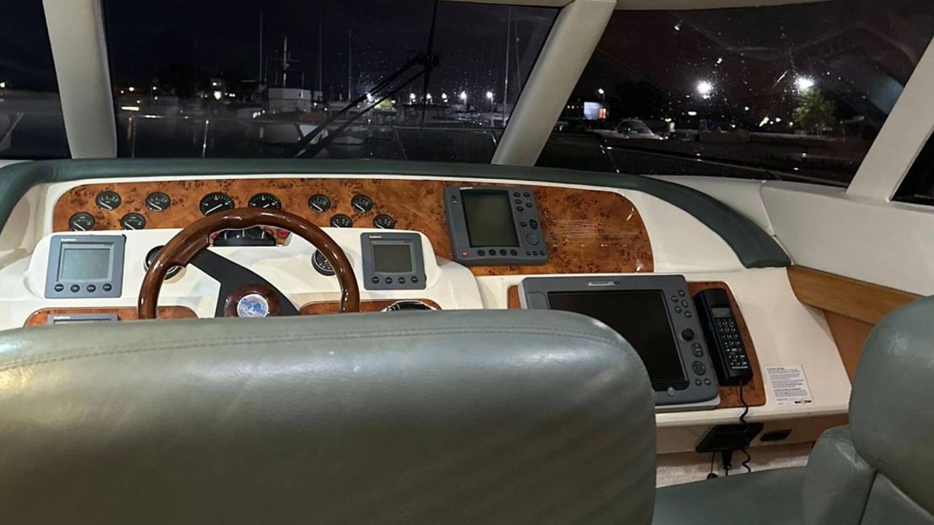 Harika Fırsat! Sealine Motoryat  Yüksek Değer - Düşük Fiyat Sealine 15 M 2 Kabin