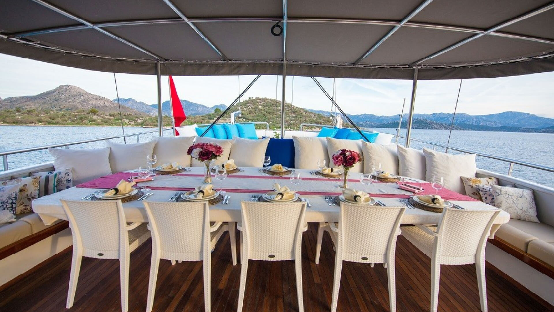 Marmaris Mavi Yolculuk Exculive Gulet 10 Kabin 40 Metre