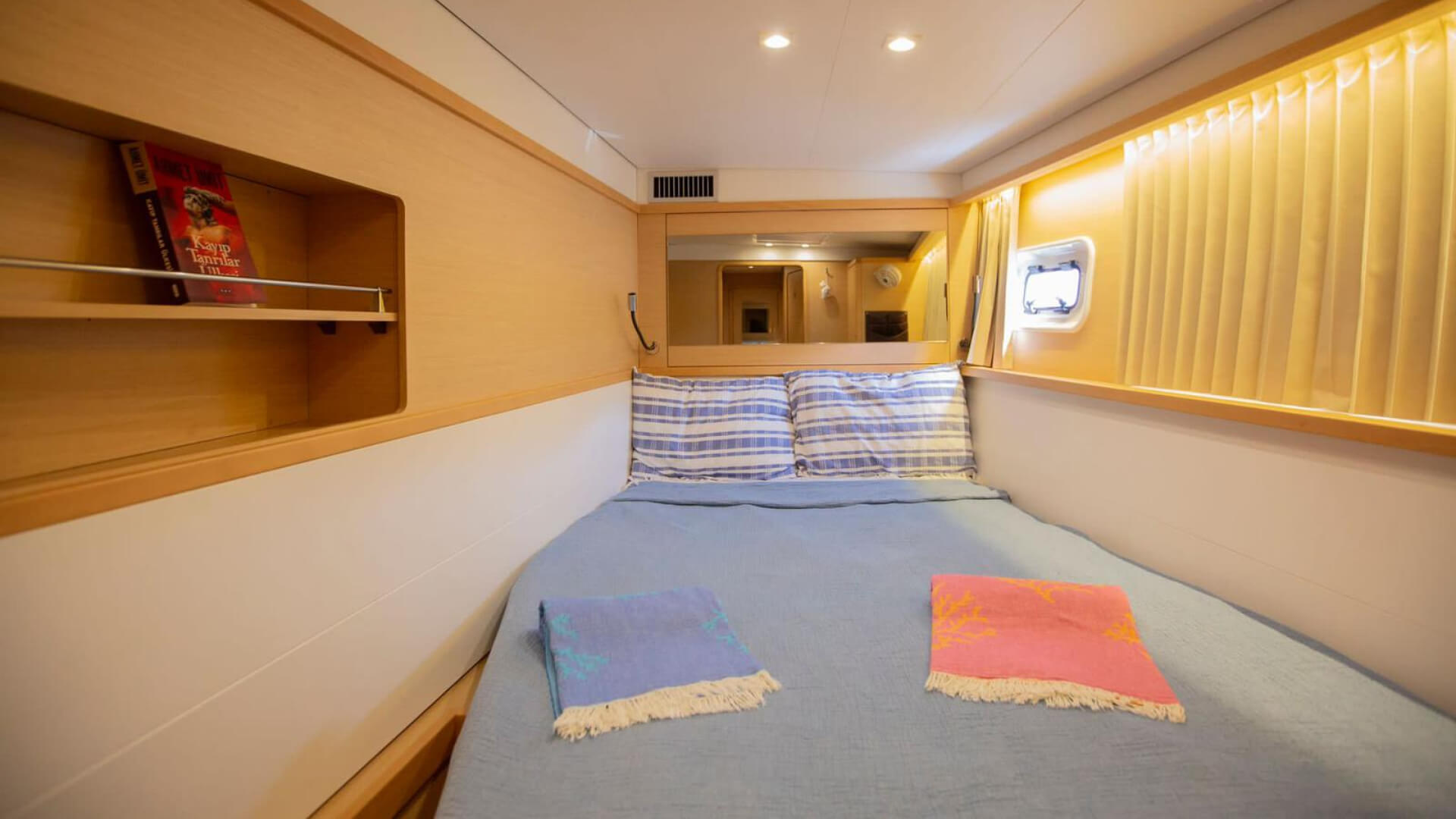Lagoon 45 Katamaran ile Mavi yolculuk 4 Kabin 4 Duş